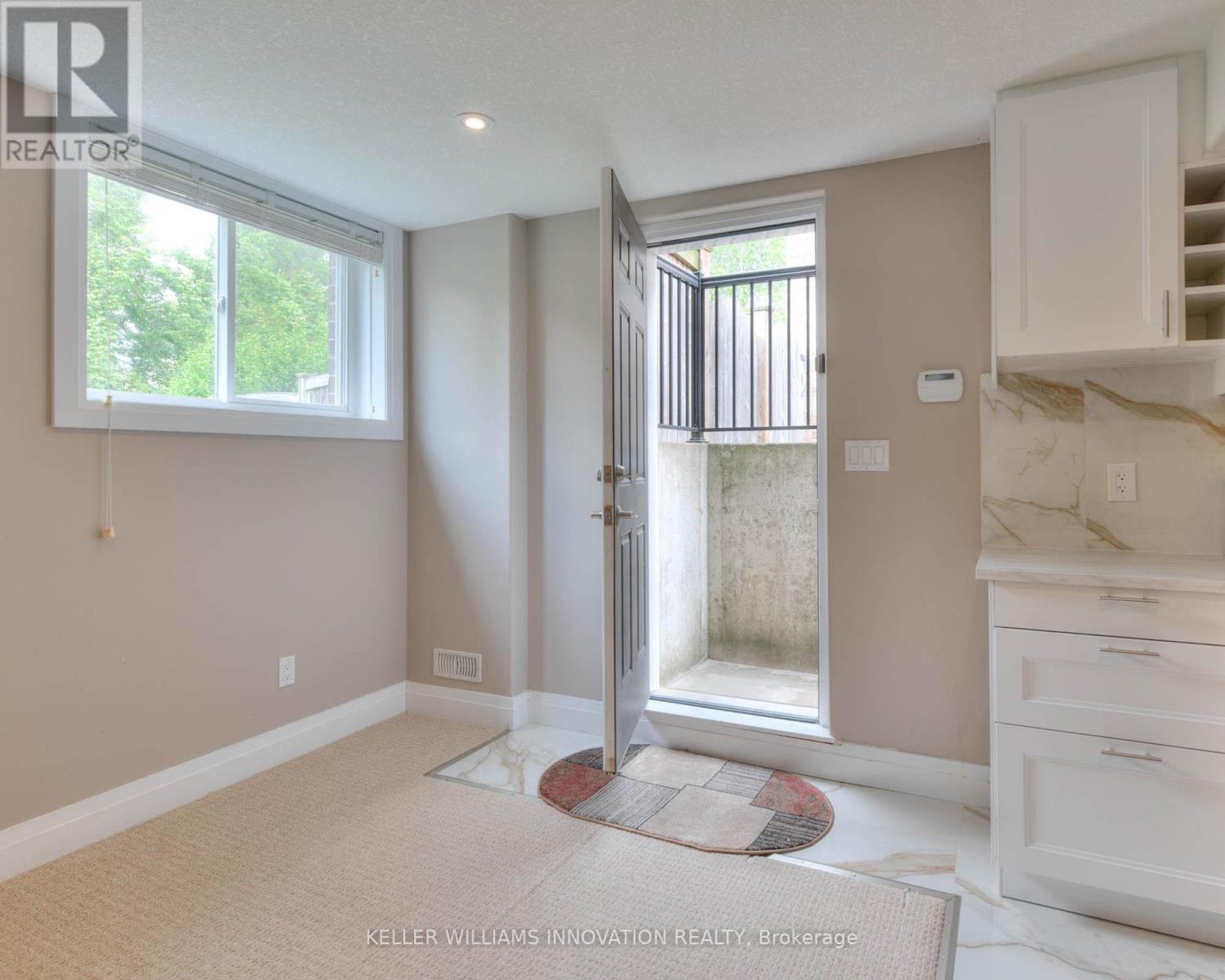Lower - 556 Netherwood Crescent, Kitchener, Ontario  N2P 0B8 - Photo 9 - X12216245