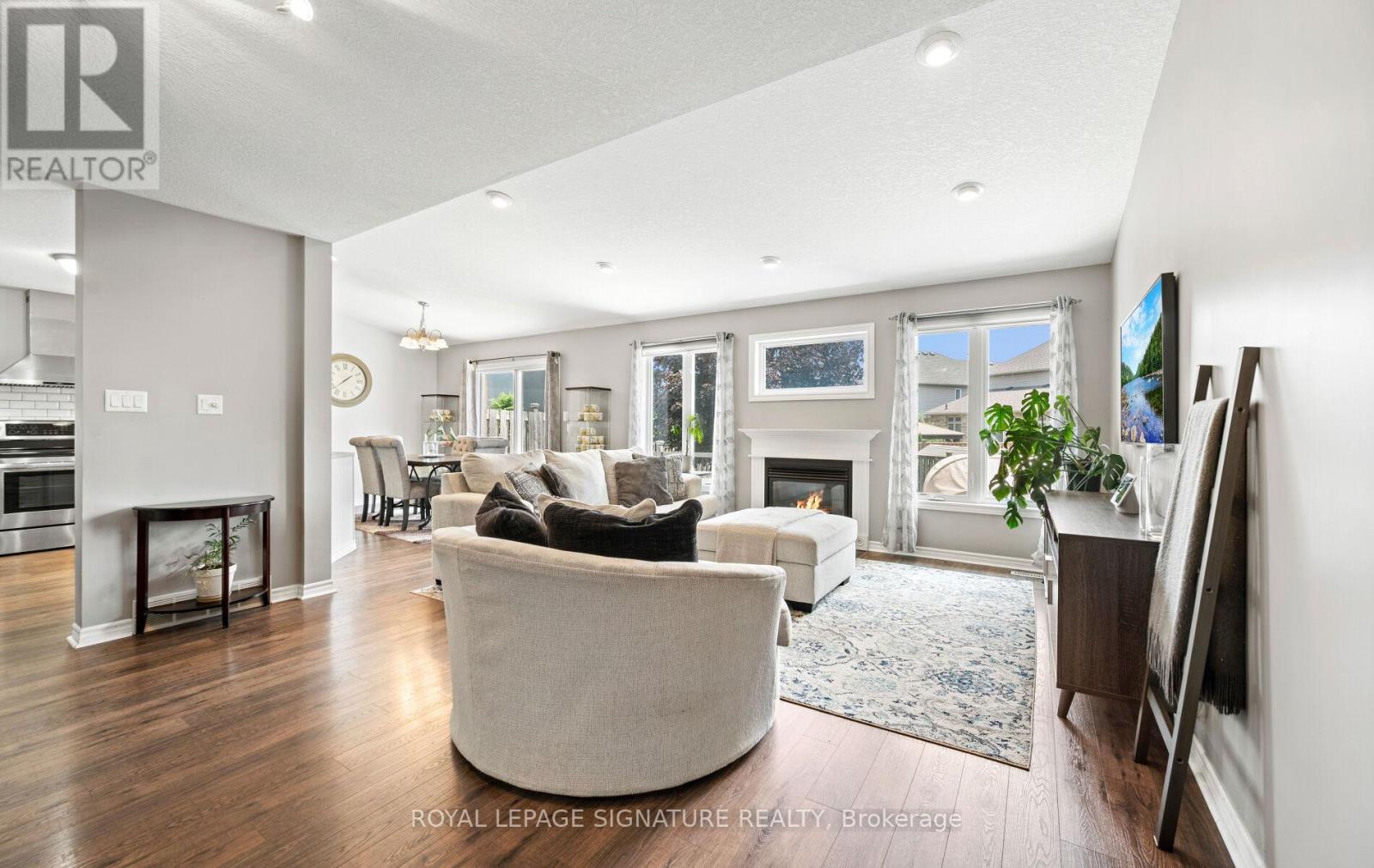 2964 Paulkane Chase, London South (South W), Ontario  N6L 0A7 - Photo 4 - X12216001