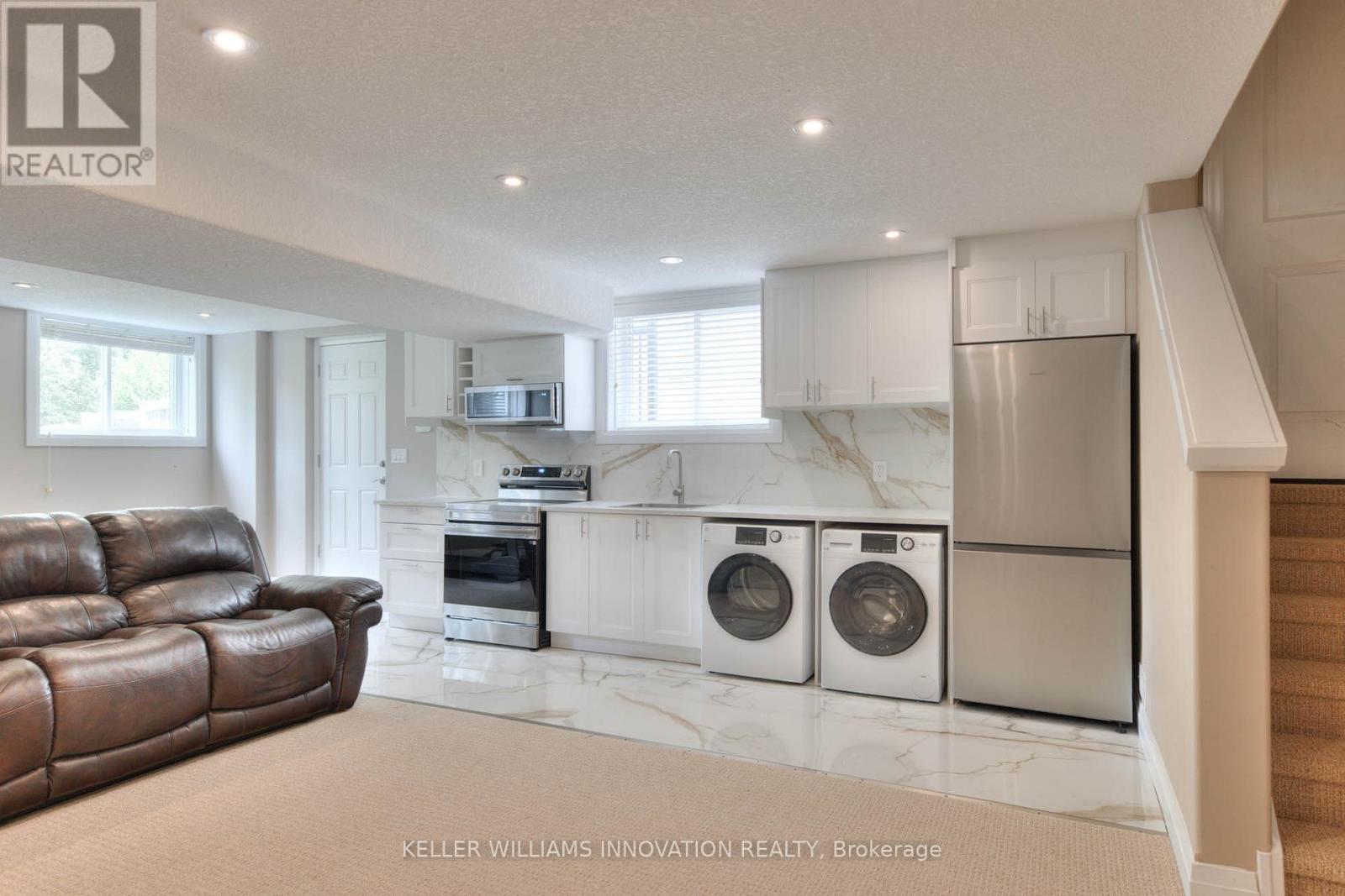 Lower - 556 Netherwood Crescent, Kitchener, Ontario  N2P 0B8 - Photo 5 - X12216245