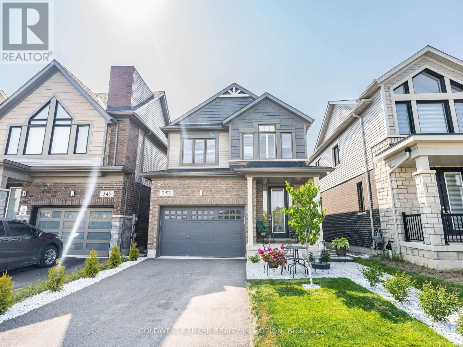 353 Provident Way, Hamilton (Mount Hope), Ontario  L0R 1W0 - Photo 1 - X12216266