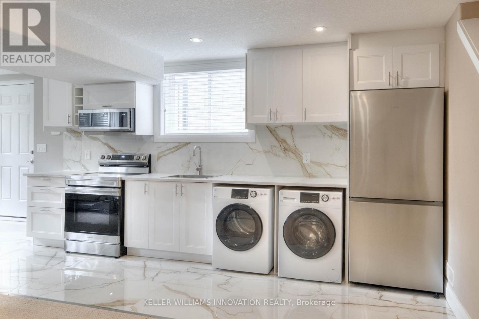Lower - 556 Netherwood Crescent, Kitchener, Ontario  N2P 0B8 - Photo 6 - X12216245