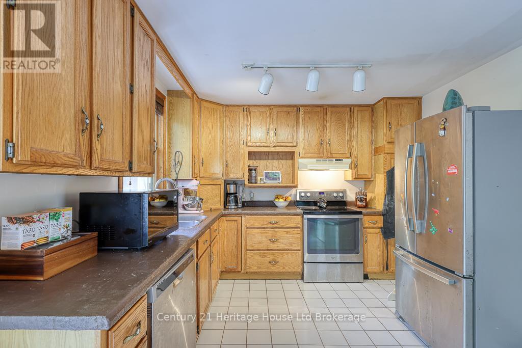 113 Light Street, Woodstock, Ontario  N4S 6H2 - Photo 12 - X12216262