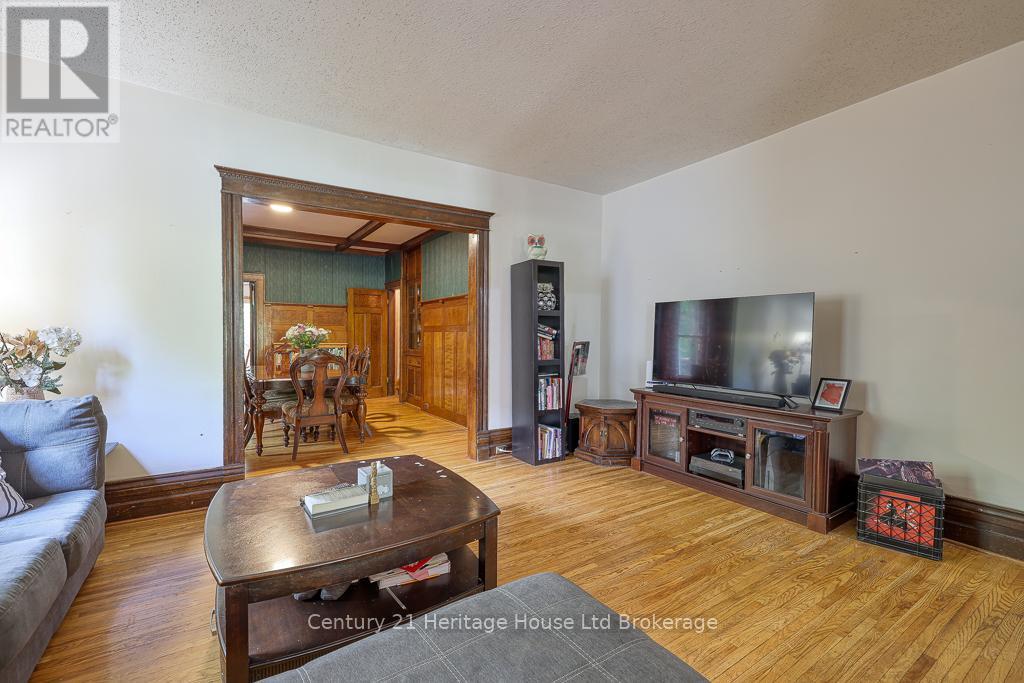 113 Light Street, Woodstock, Ontario  N4S 6H2 - Photo 7 - X12216262