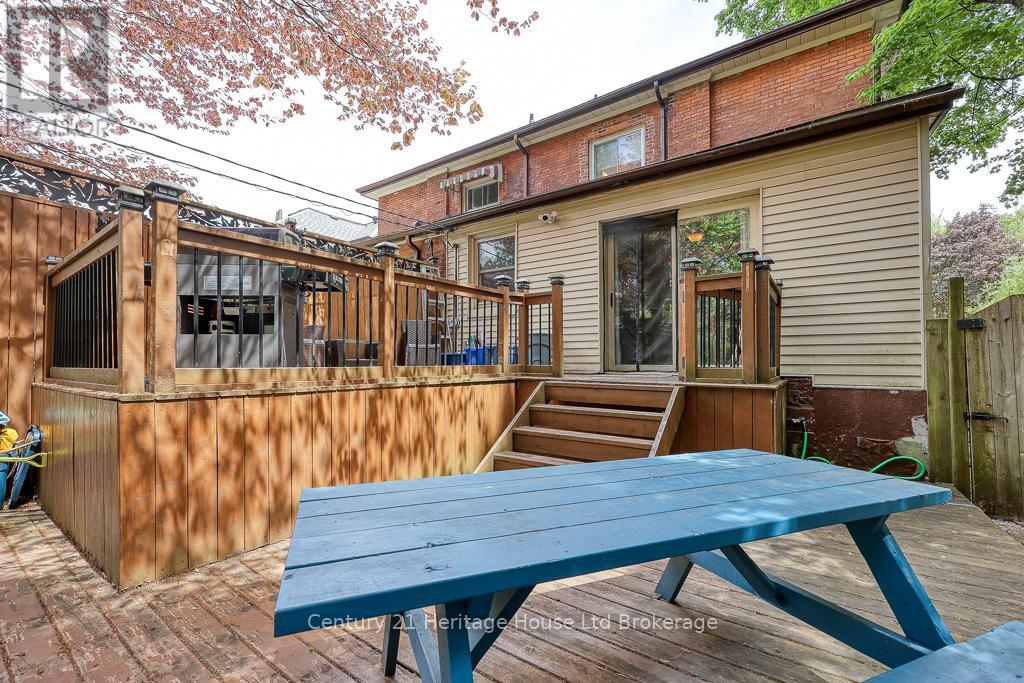 113 Light Street, Woodstock, Ontario  N4S 6H2 - Photo 38 - X12216262