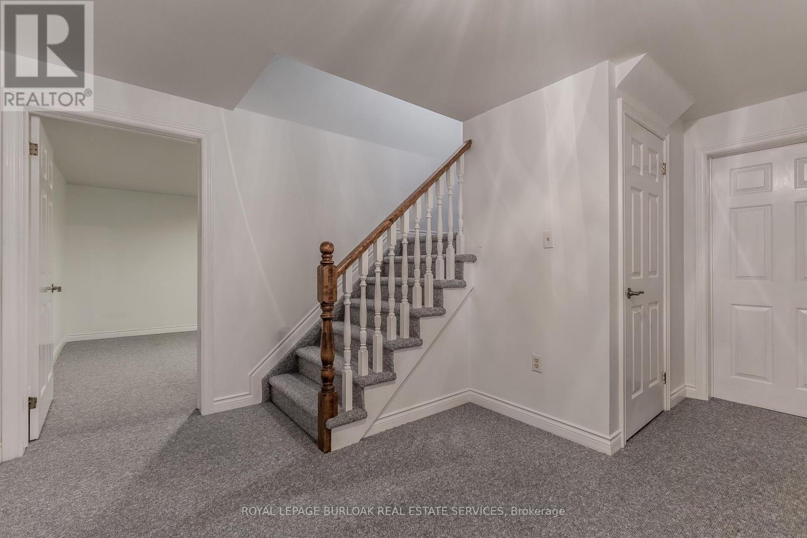 331 Lanark Street, Haldimand, Ontario  N3W 1G3 - Photo 34 - X12216260