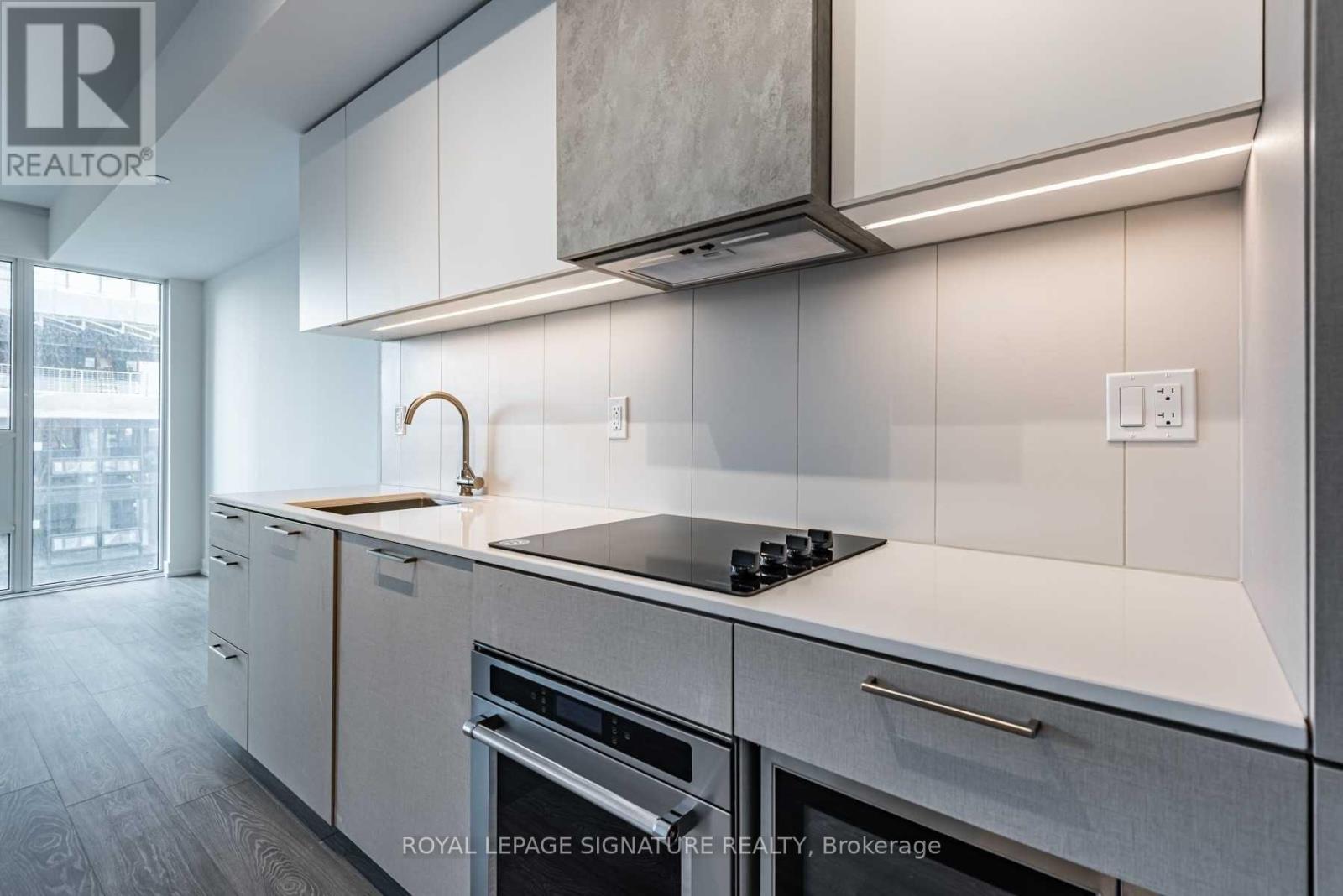 507 - 19 Western Battery Road, Toronto (Niagara), Ontario  M6K 3S4 - Photo 2 - C12216331
