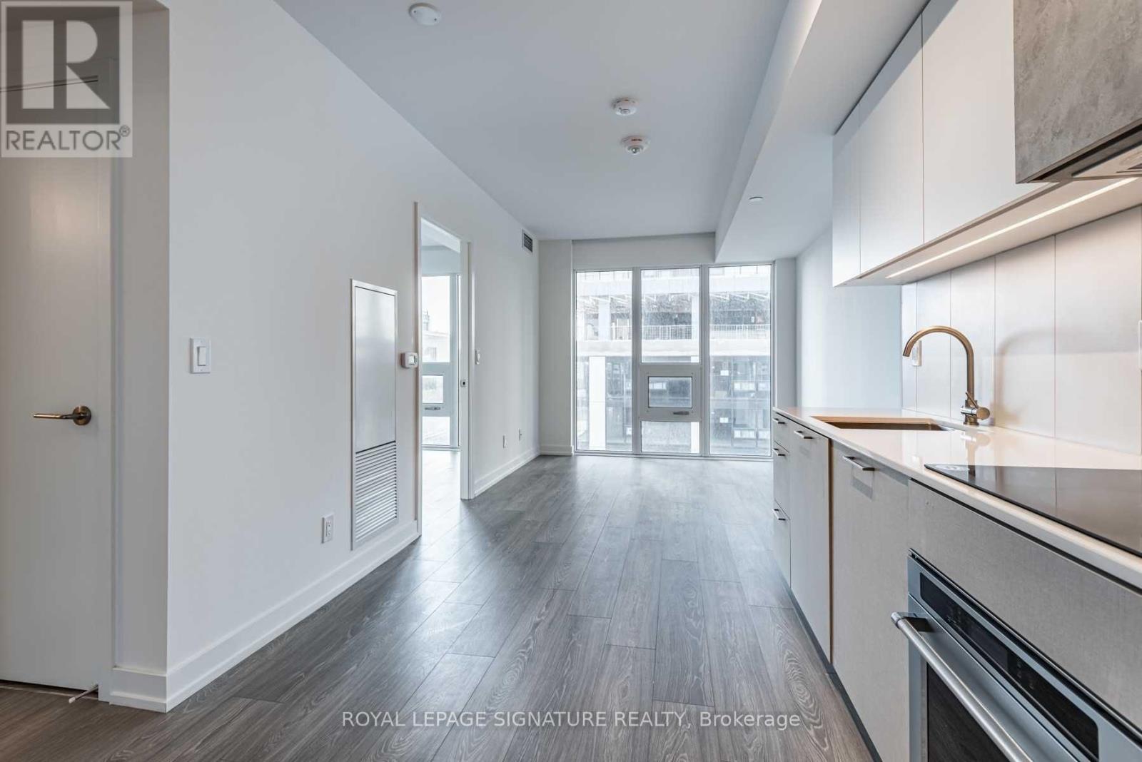 507 - 19 Western Battery Road, Toronto (Niagara), Ontario  M6K 3S4 - Photo 1 - C12216331
