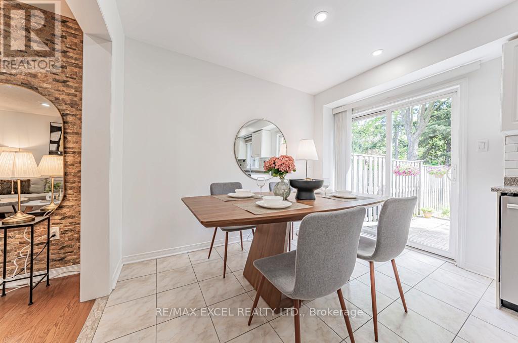 71a Montezuma Trail, Toronto (Agincourt North), Ontario  M1V 1K4 - Photo 14 - E12216318