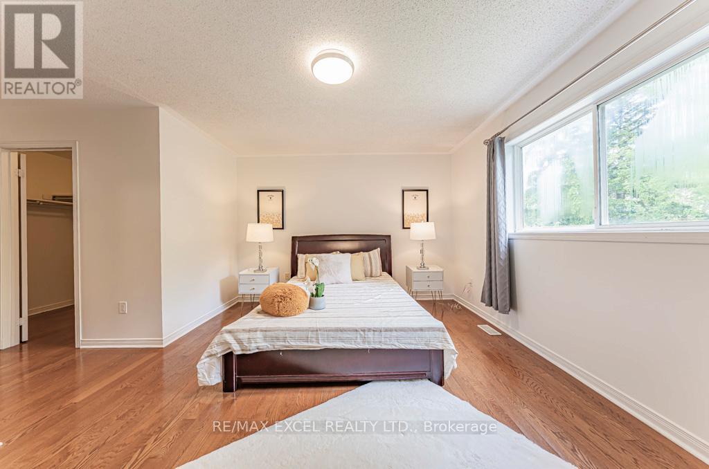 71a Montezuma Trail, Toronto (Agincourt North), Ontario  M1V 1K4 - Photo 23 - E12216318