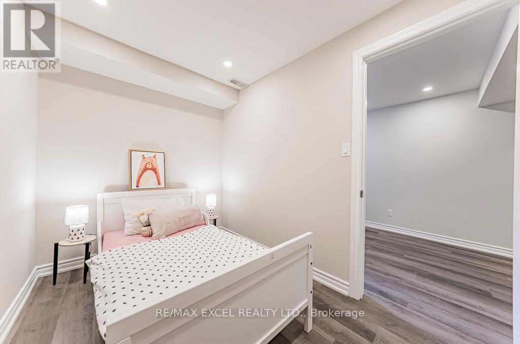 71a Montezuma Trail, Toronto (Agincourt North), Ontario  M1V 1K4 - Photo 34 - E12216318