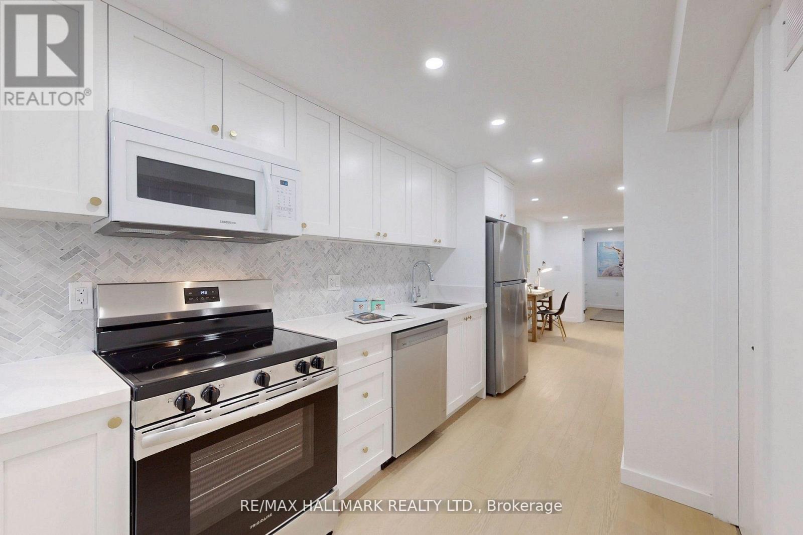 13 Ferrier Avenue, Toronto (Playter Estates-Danforth), Ontario  M4K 3H5 - Photo 32 - E12216325