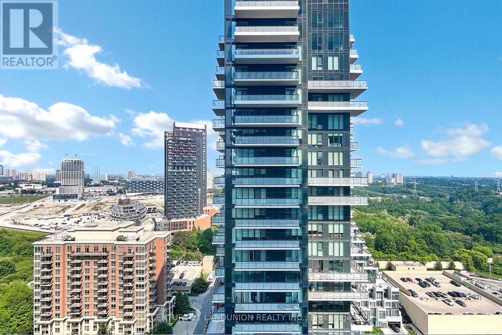 2004 - 10 Inn On The Park Drive, Toronto, Ontario  M3C 0P9 - Photo 33 - C12174496