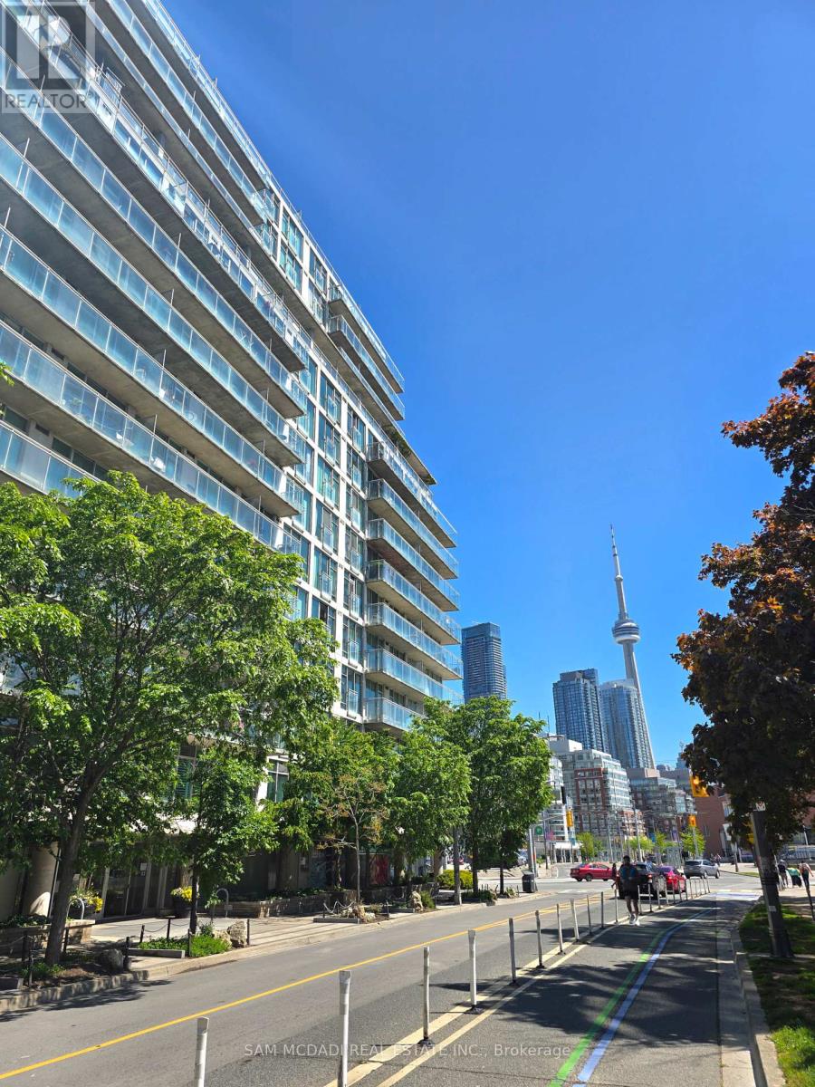 721 - 650 QUEENS QUAY W, Toronto, Ontario
