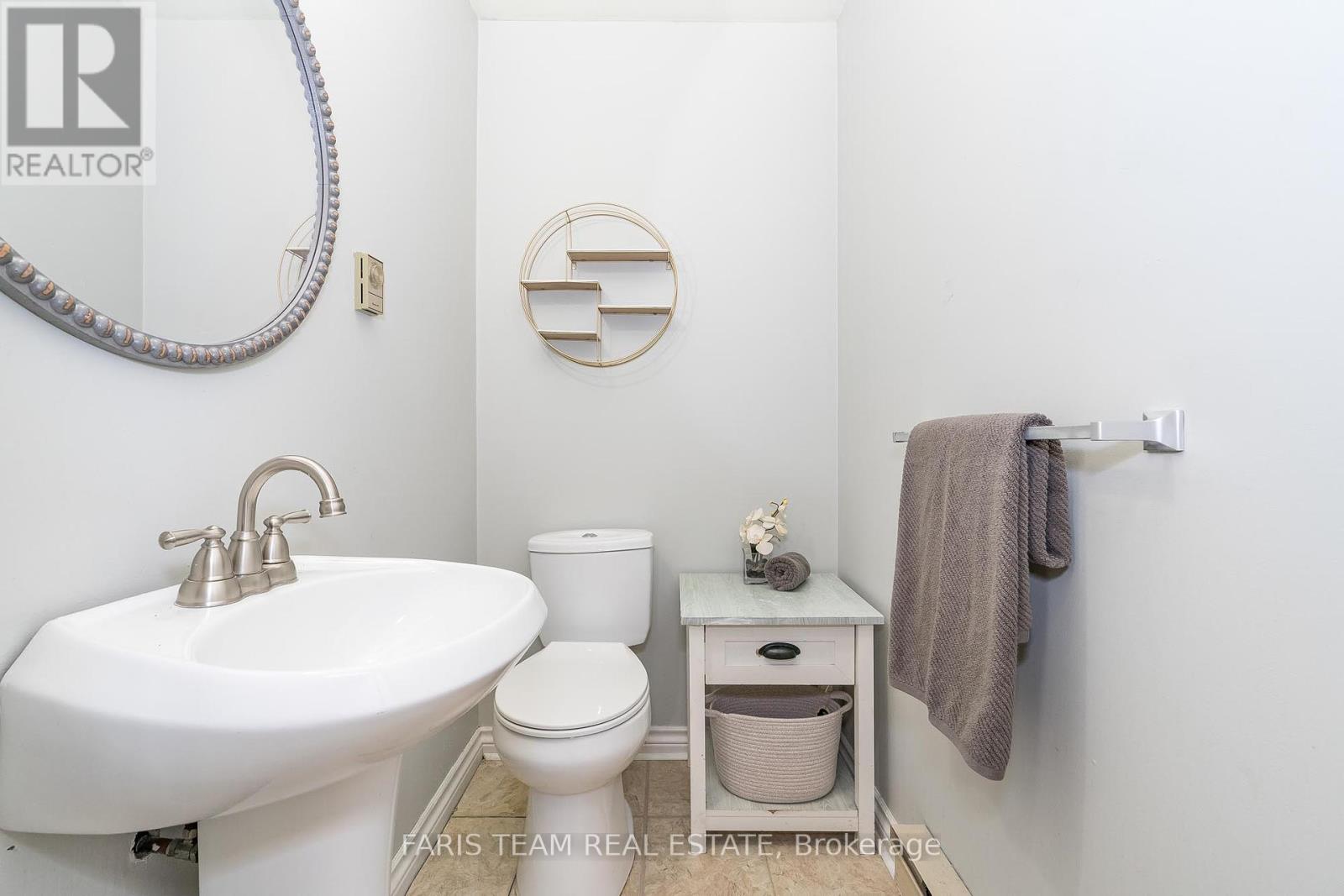 160 Lafontaine Road W, Tiny, Ontario  L9M 0H1 - Photo 26 - S12216270