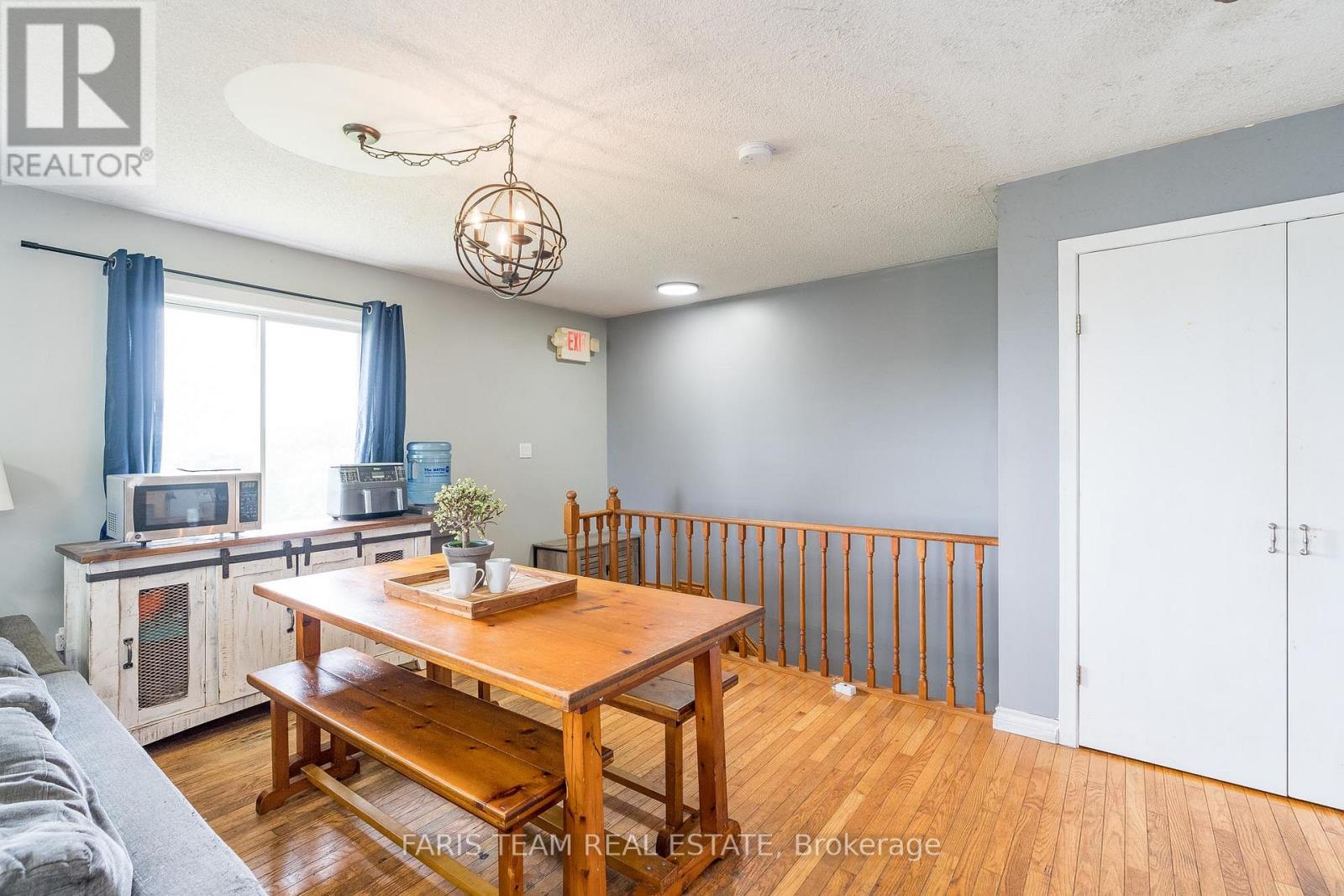 160 Lafontaine Road W, Tiny, Ontario  L9M 0H1 - Photo 18 - S12216270