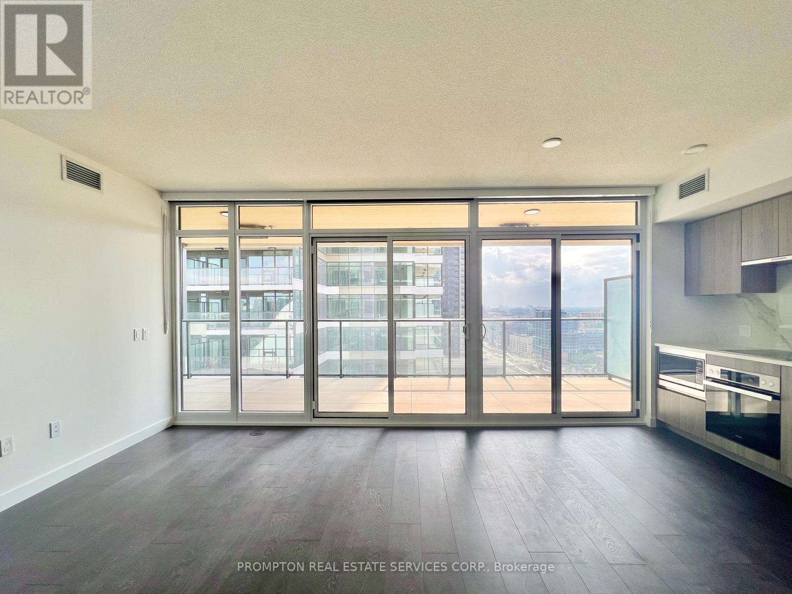2810 - 1 Concord Cityplace Way, Toronto (Waterfront Communities), Ontario  M5V 0X3 - Photo 2 - C12216326