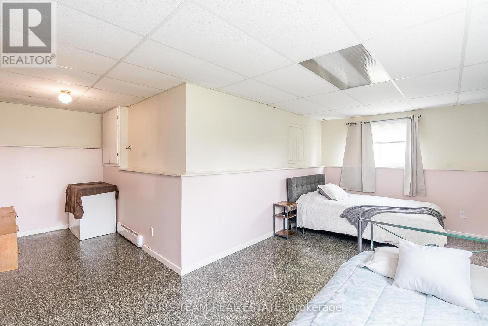 160 Lafontaine Road W, Tiny, Ontario  L9M 0H1 - Photo 33 - S12216270