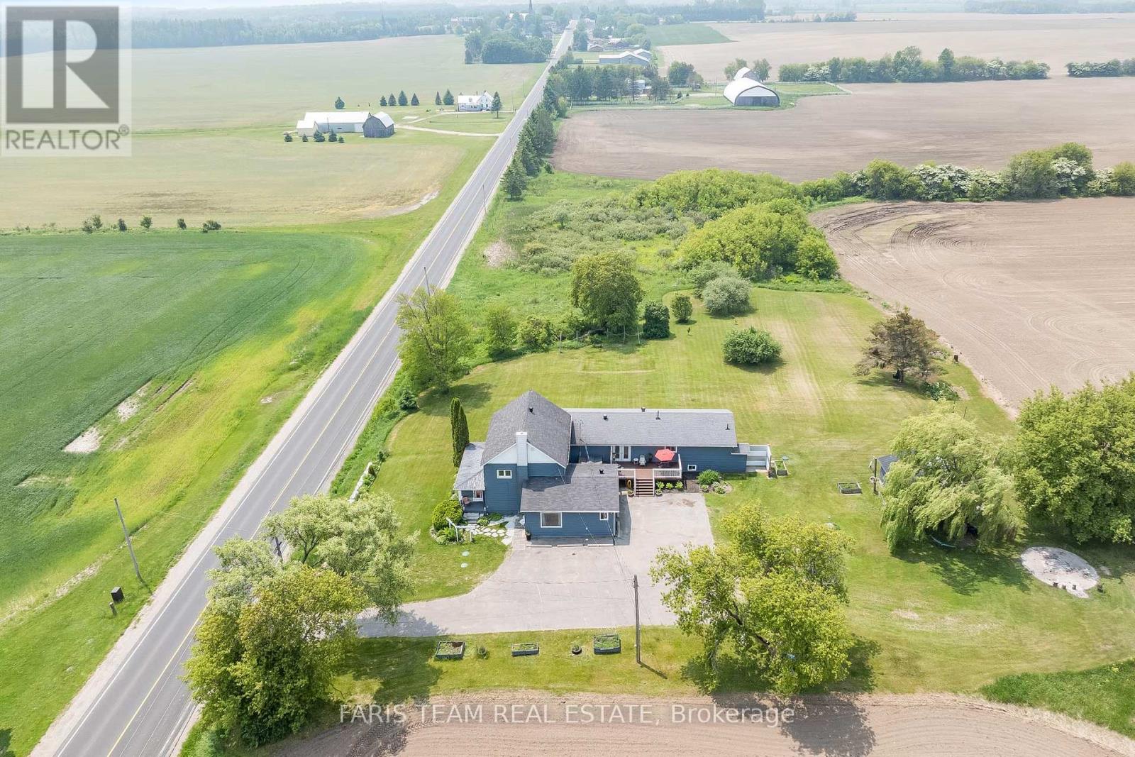 160 Lafontaine Road W, Tiny, Ontario  L9M 0H1 - Photo 43 - S12216270