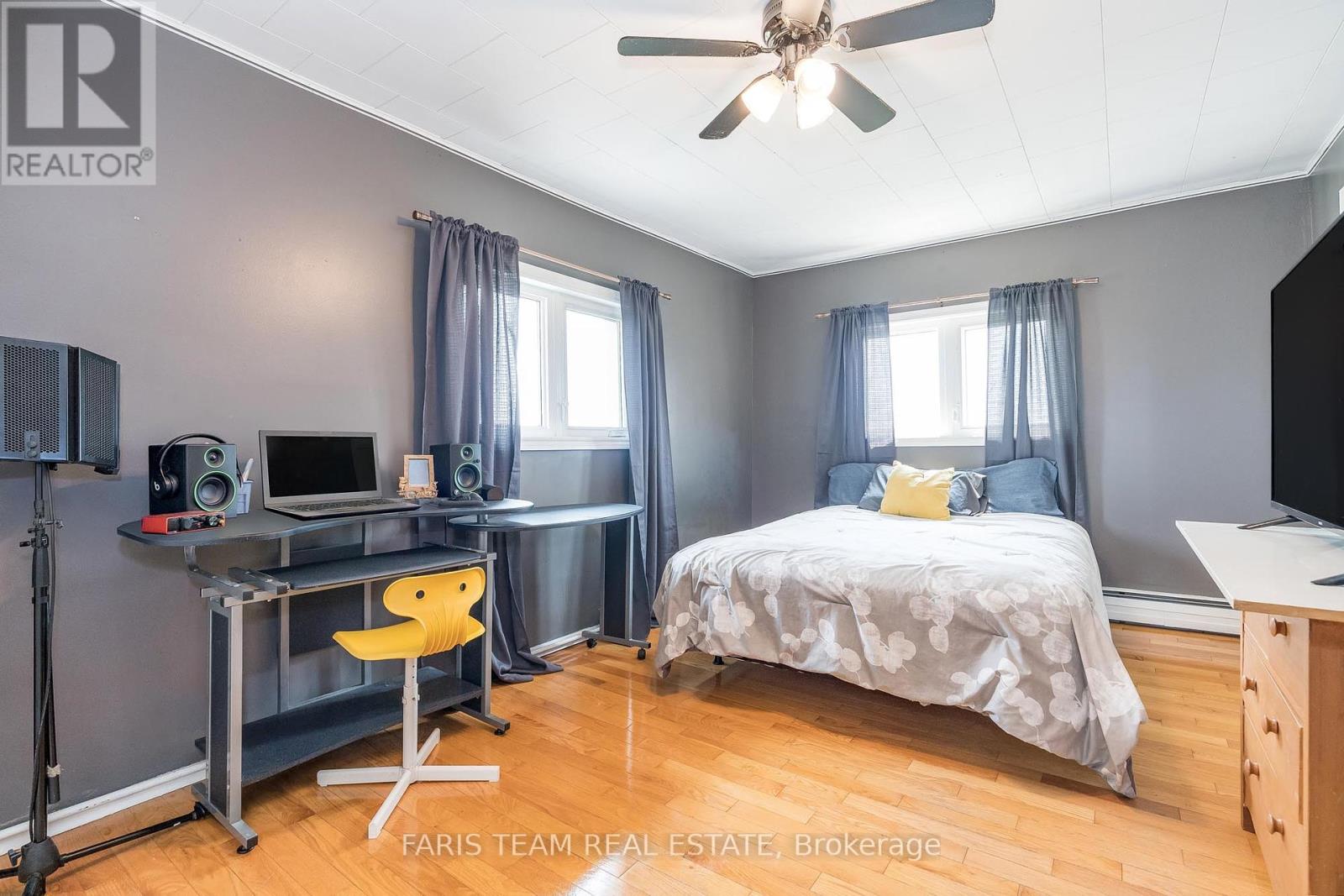 160 Lafontaine Road W, Tiny, Ontario  L9M 0H1 - Photo 30 - S12216270