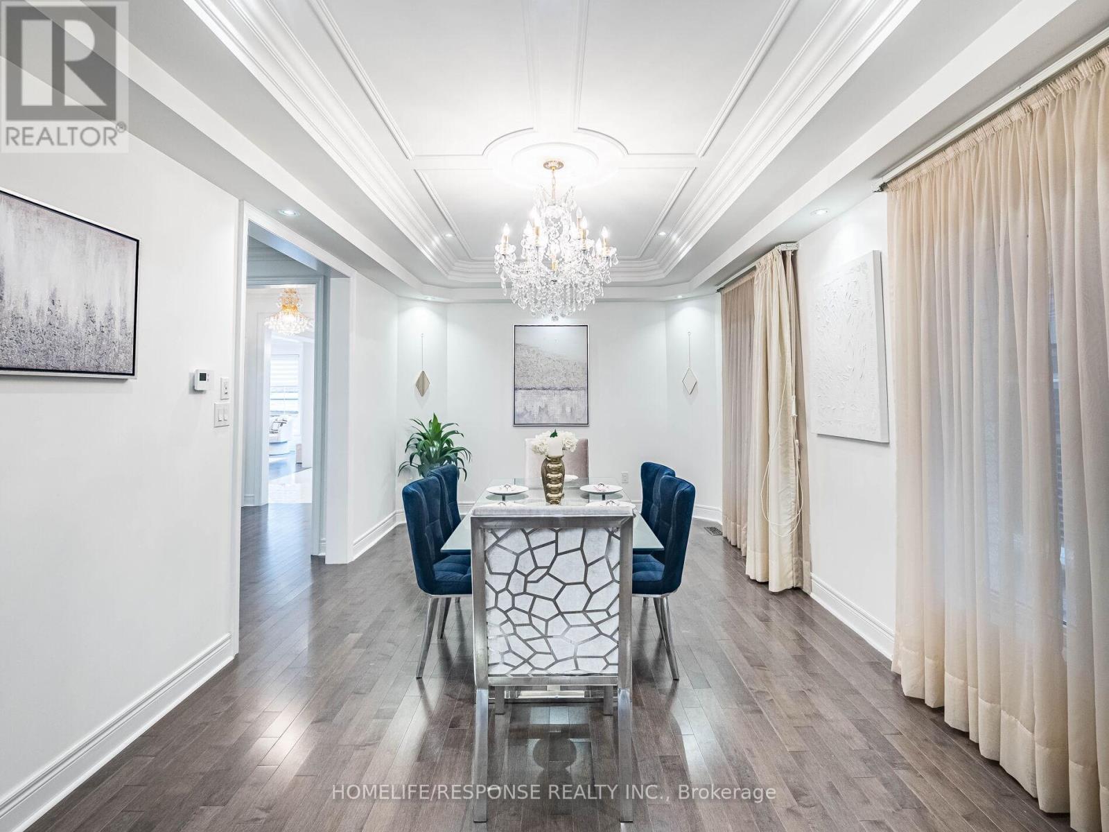 226 Jessie Caverhill Passage, Oakville, Ontario  L7M 0Z6 - Photo 9 - W12213305
