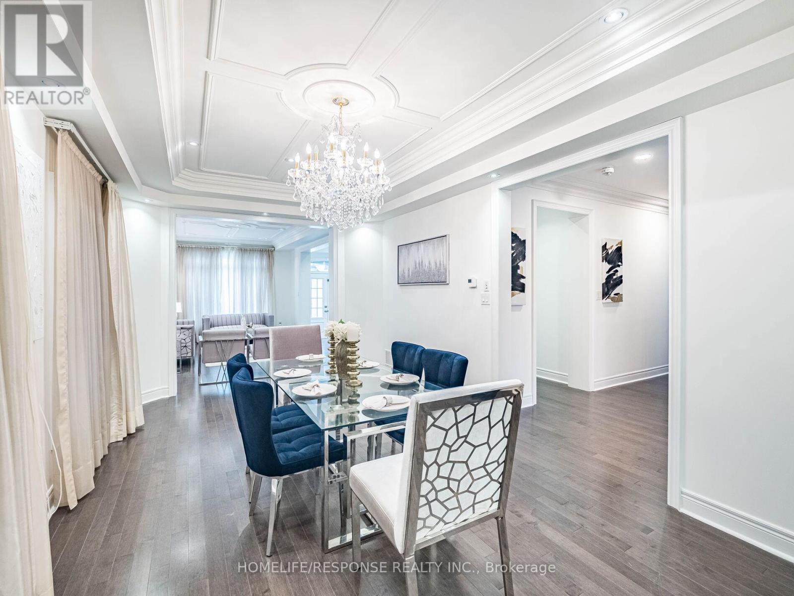 226 Jessie Caverhill Passage, Oakville, Ontario  L7M 0Z6 - Photo 10 - W12213305