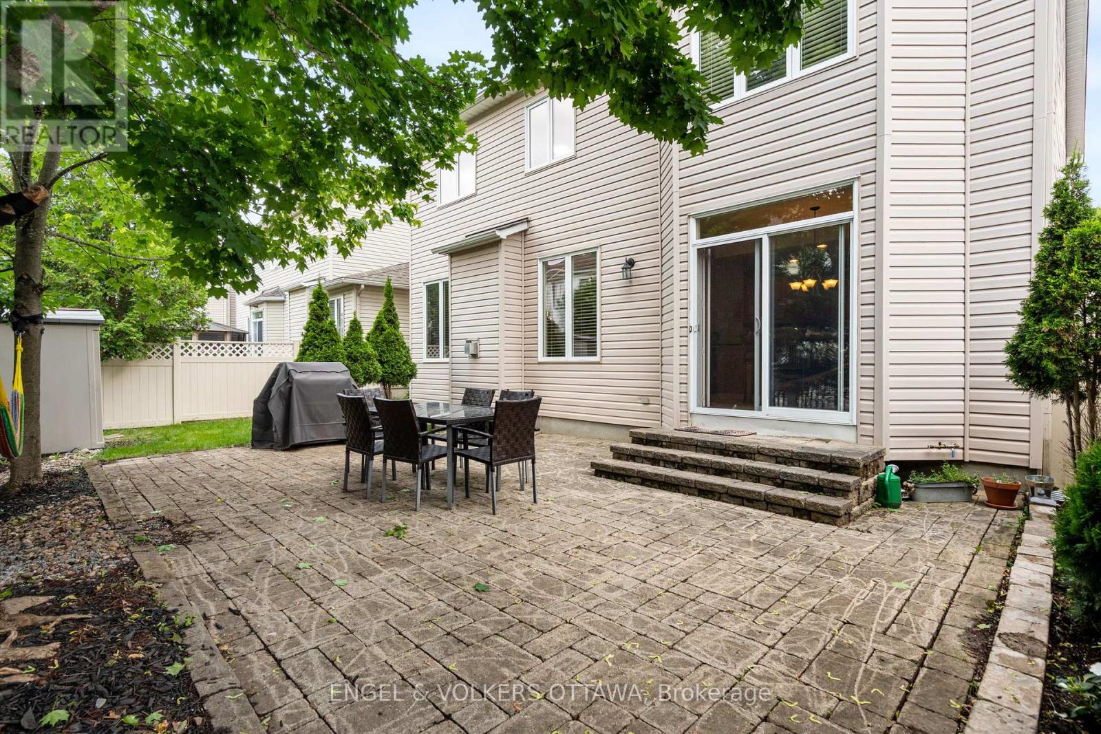 705 Larcastle Circle, Ottawa, Ontario  K4A 4Z2 - Photo 48 - X12216377