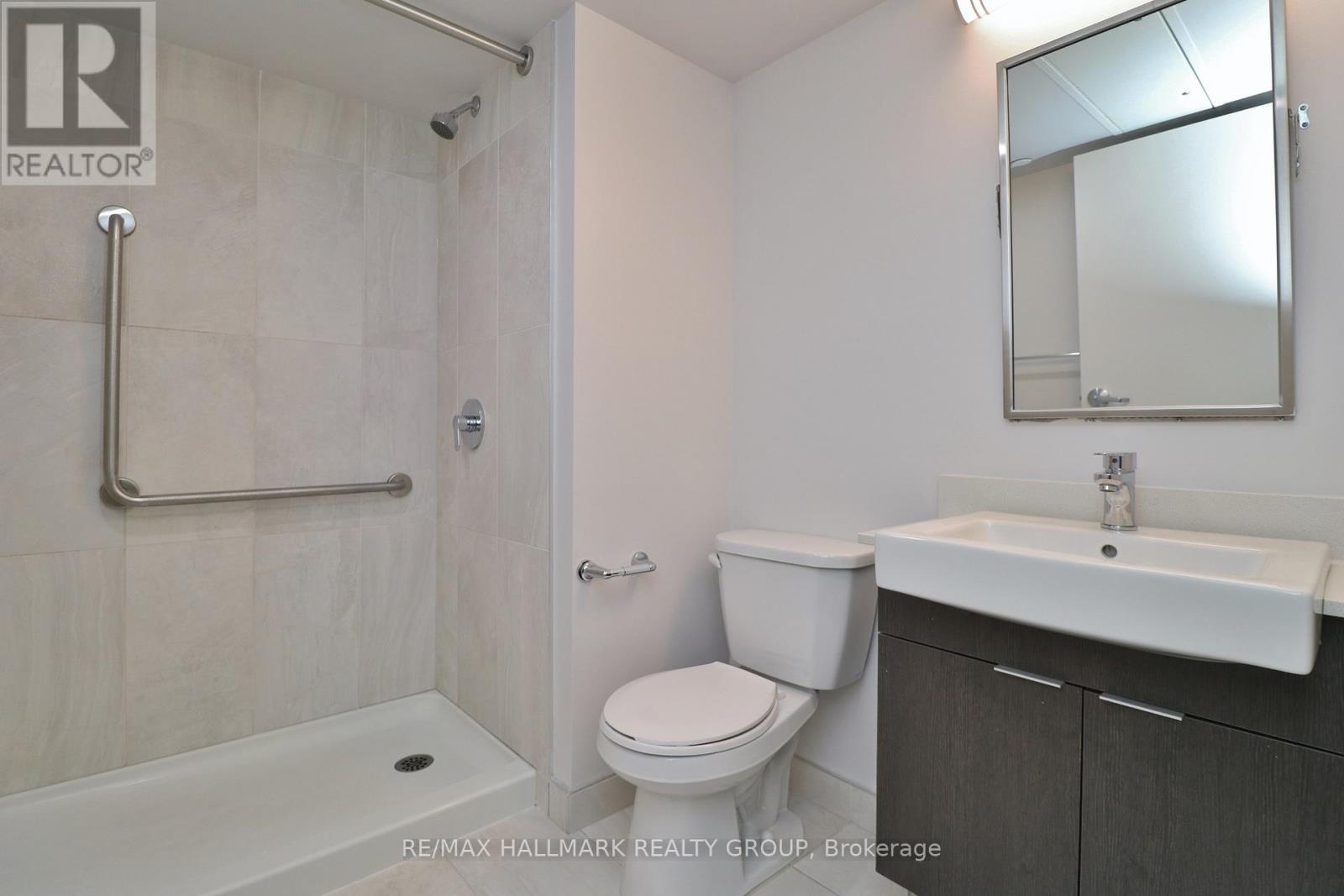 1917 - 105 Champagne Avenue, Ottawa, Ontario  K1S 5E5 - Photo 13 - X12216440