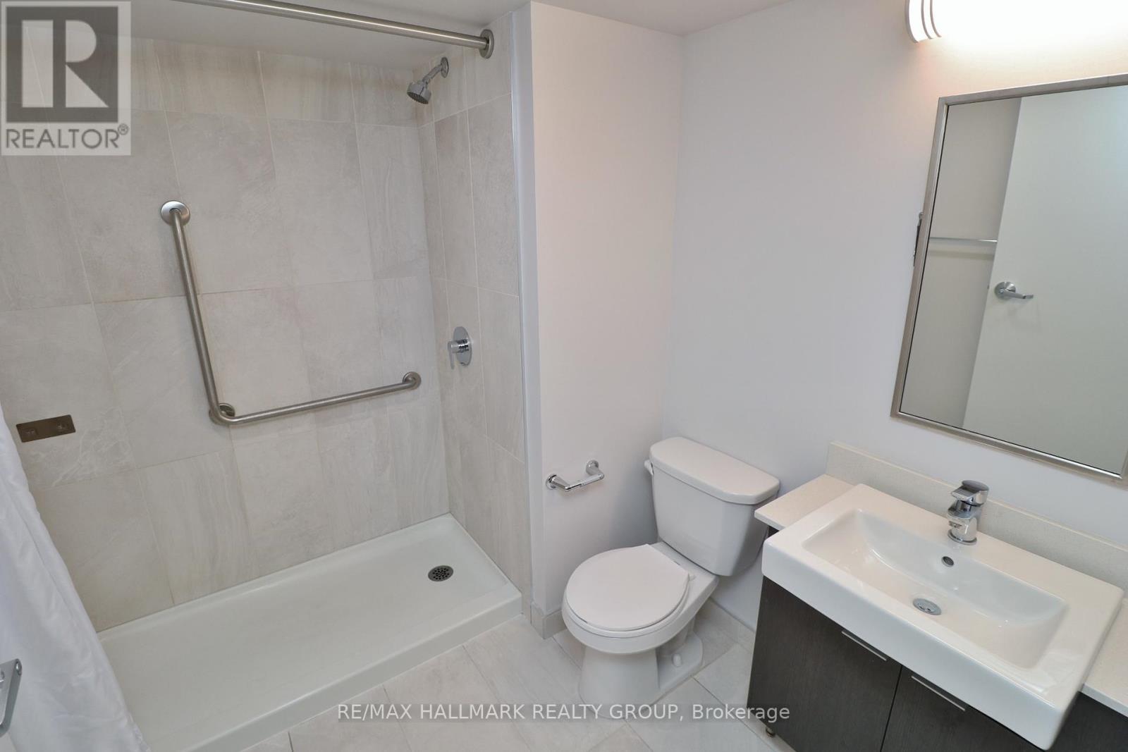 1917 - 105 Champagne Avenue, Ottawa, Ontario  K1S 5E5 - Photo 14 - X12216440