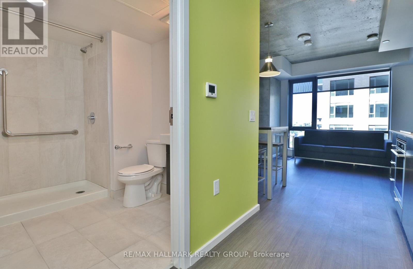 1917 - 105 Champagne Avenue, Ottawa, Ontario  K1S 5E5 - Photo 2 - X12216440