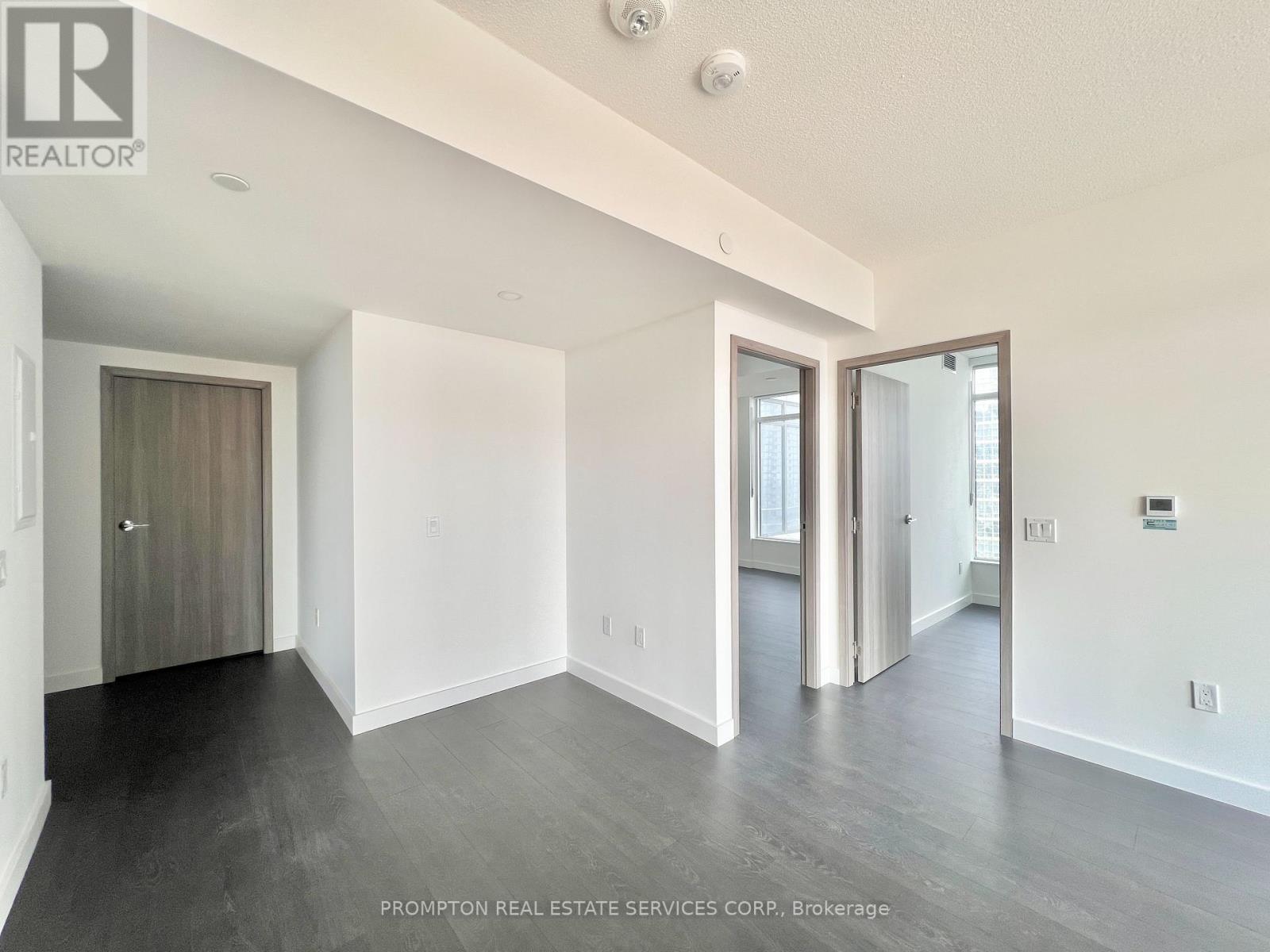 2810 - 1 Concord Cityplace Way, Toronto (Waterfront Communities), Ontario  M5V 0X3 - Photo 4 - C12216326