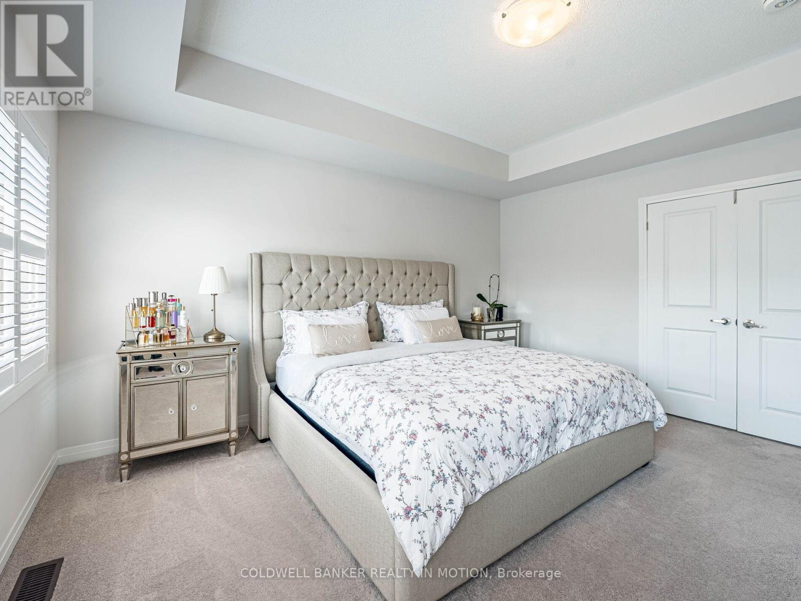 353 Provident Way, Hamilton (Mount Hope), Ontario  L0R 1W0 - Photo 16 - X12216266
