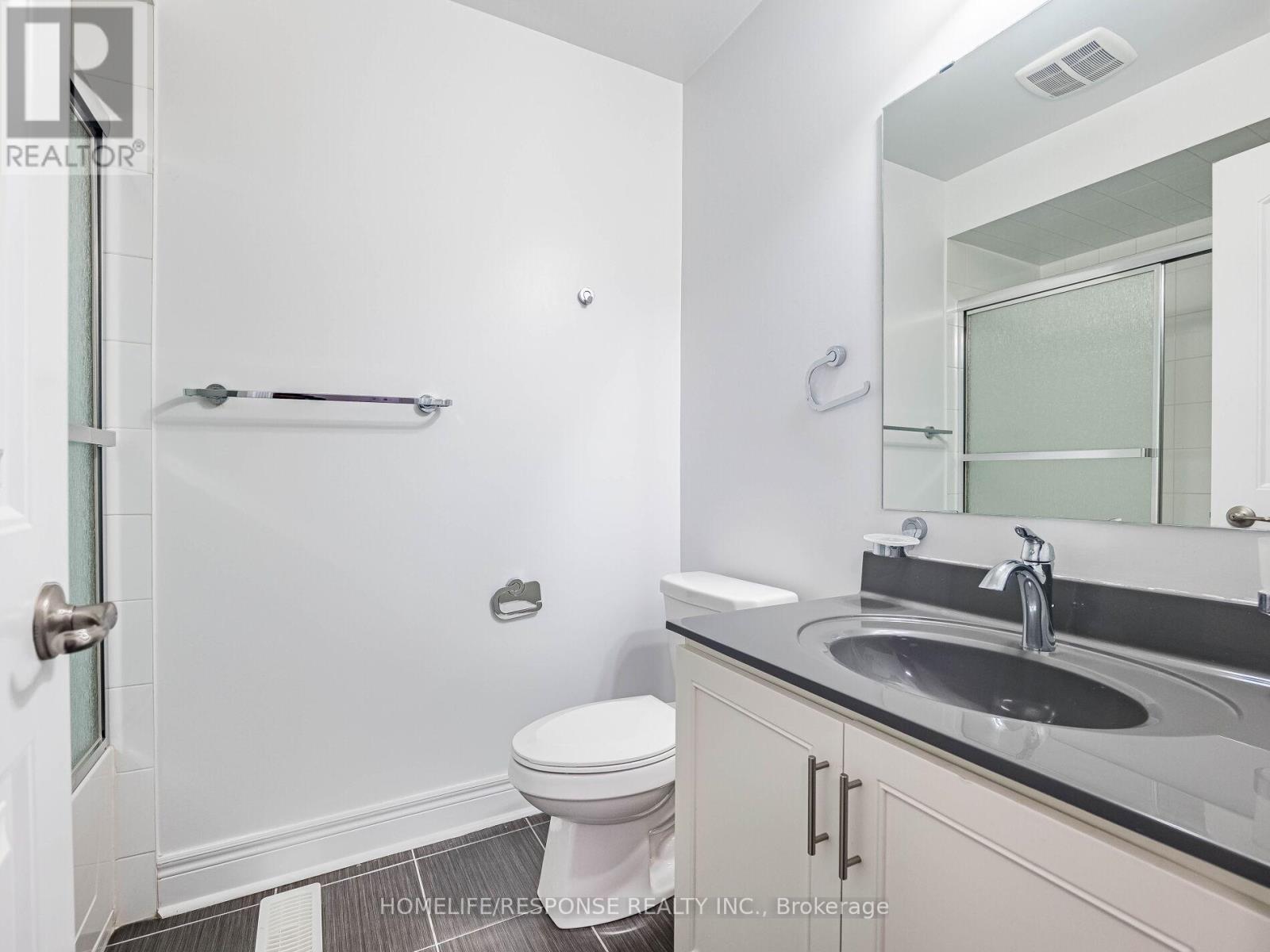 226 Jessie Caverhill Passage, Oakville, Ontario  L7M 0Z6 - Photo 40 - W12213305