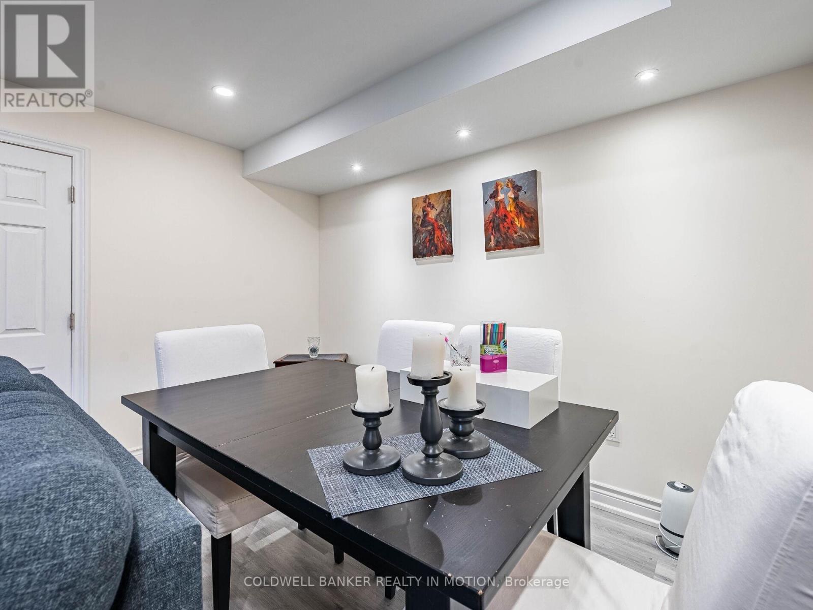 353 Provident Way, Hamilton (Mount Hope), Ontario  L0R 1W0 - Photo 37 - X12216266