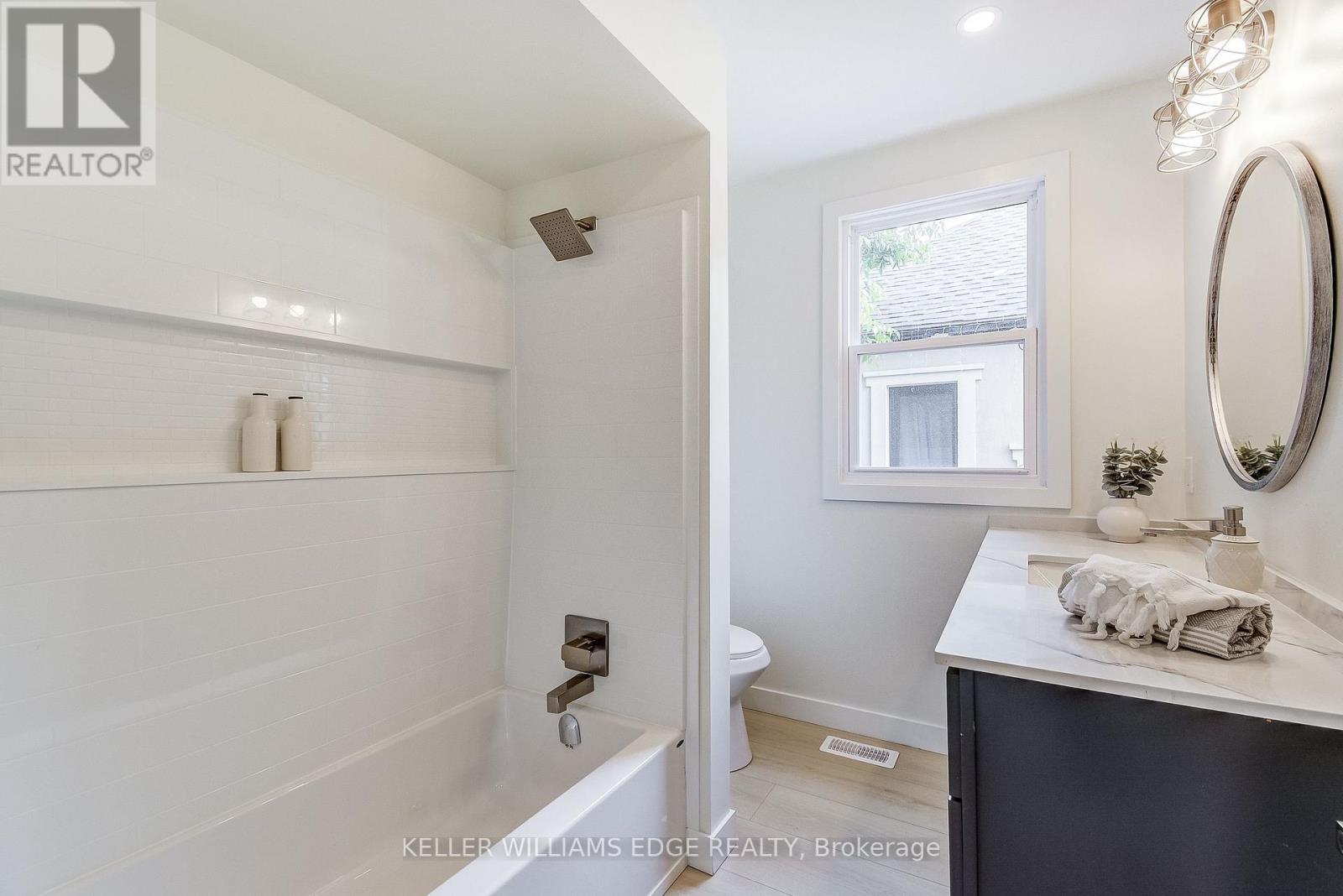 82 West 1st Street, Hamilton, Ontario  L9C 3C4 - Photo 12 - X12216287