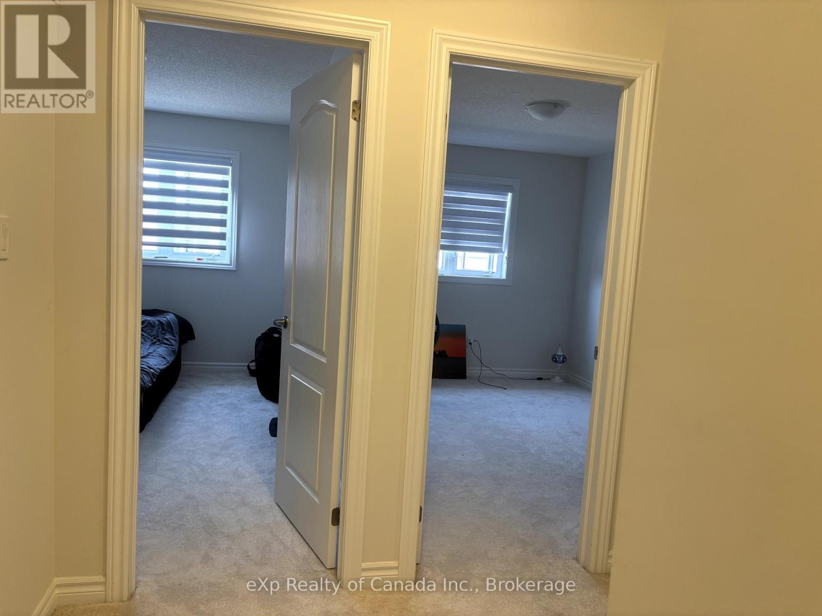 92 Baker Street, Thorold, Ontario  L2V 0N1 - Photo 6 - X12216414