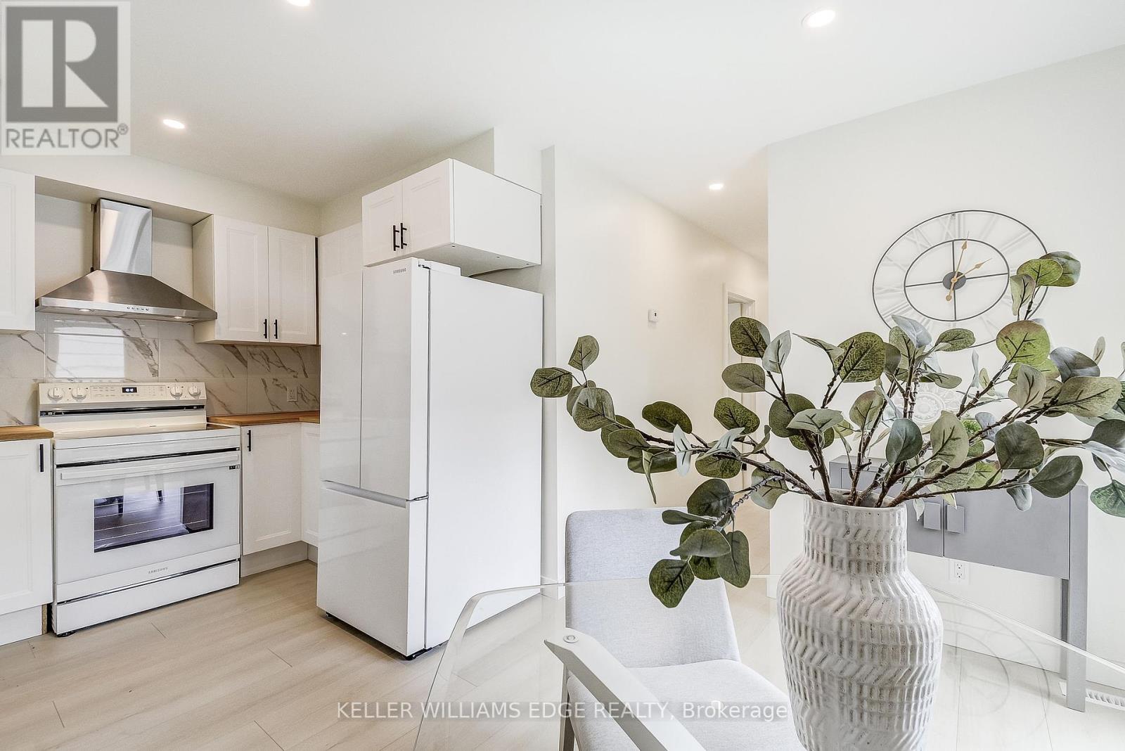 82 West 1st Street, Hamilton, Ontario  L9C 3C4 - Photo 18 - X12216287