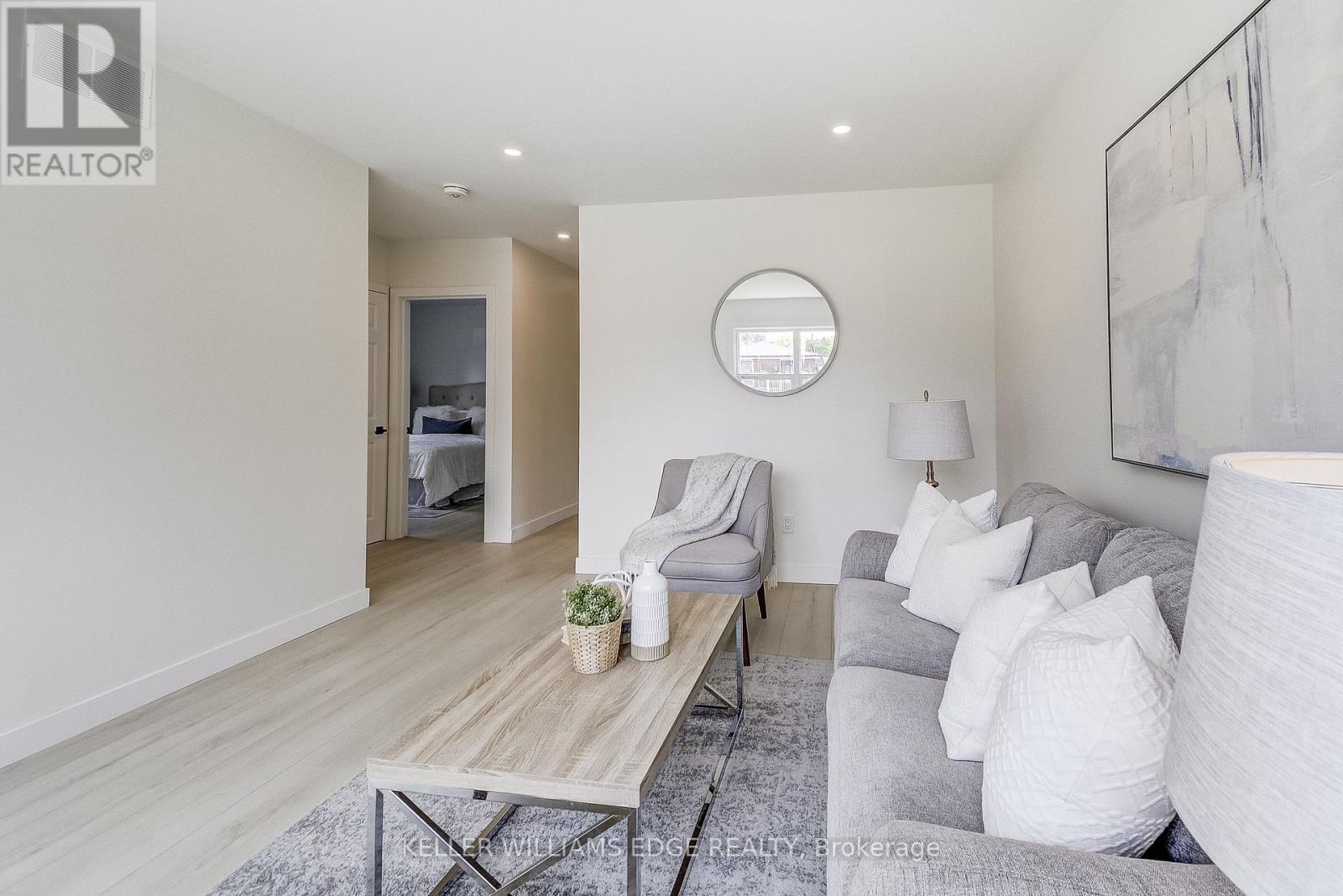 82 West 1st Street, Hamilton, Ontario  L9C 3C4 - Photo 6 - X12216287