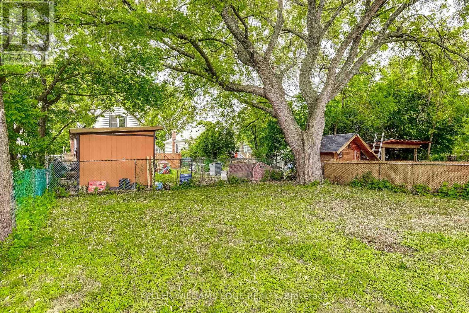 82 West 1st Street, Hamilton, Ontario  L9C 3C4 - Photo 33 - X12216287