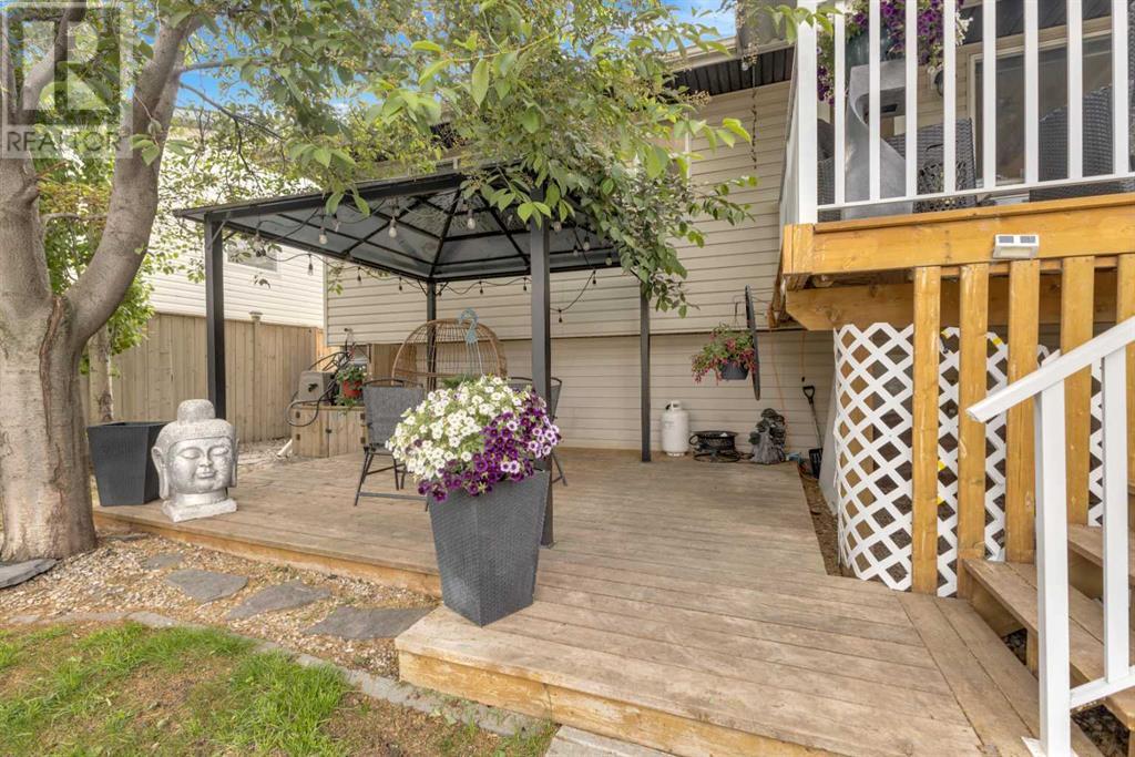 91 Old Boomer Road, Sylvan Lake, Alberta  T4S 2H9 - Photo 12 - A2227403