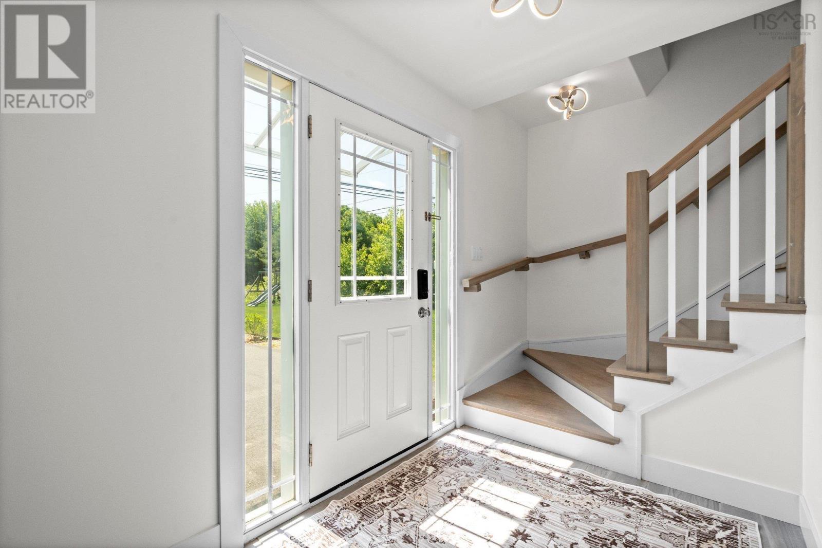 Property at 247 Pinetree Crescent image 2