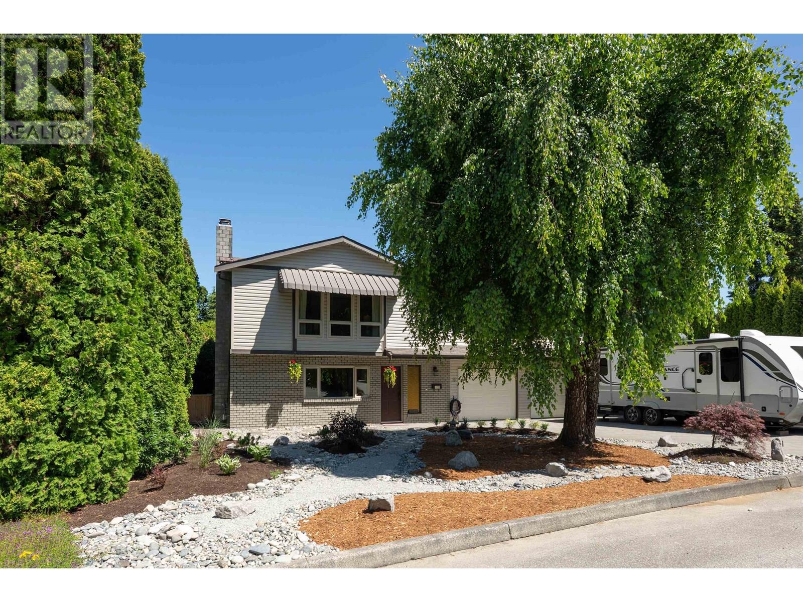 1320 Western Place, Port Coquitlam, British Columbia  V3C 4J9 - Photo 2 - R3014786