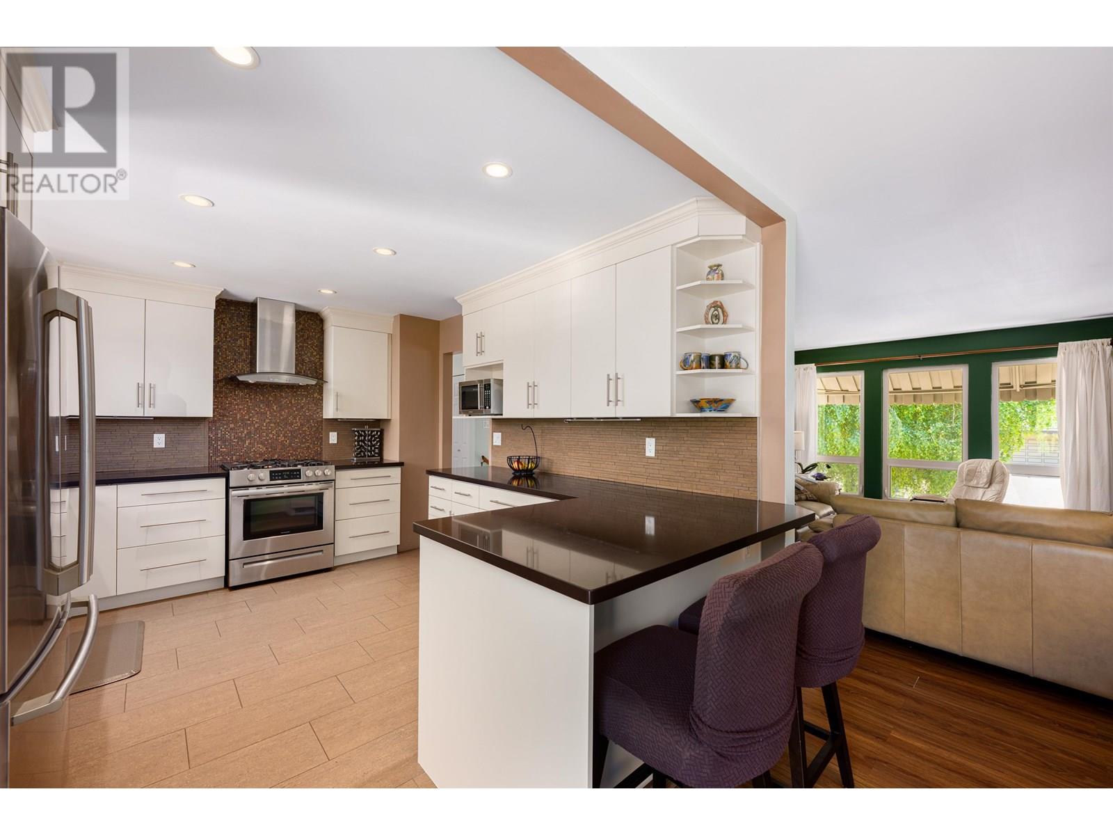 1320 Western Place, Port Coquitlam, British Columbia  V3C 4J9 - Photo 12 - R3014786
