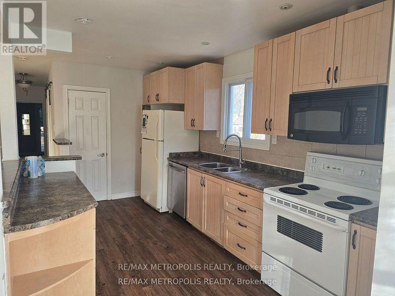 Main - 38 Copping Road, Toronto (Morningside), Ontario  M1G 3J8 - Photo 3 - E12215706