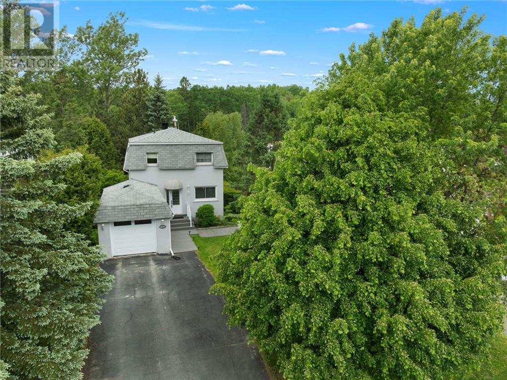 132 Third Avenue, Lively, Ontario  P3Y 1M3 - Photo 2 - 2122882