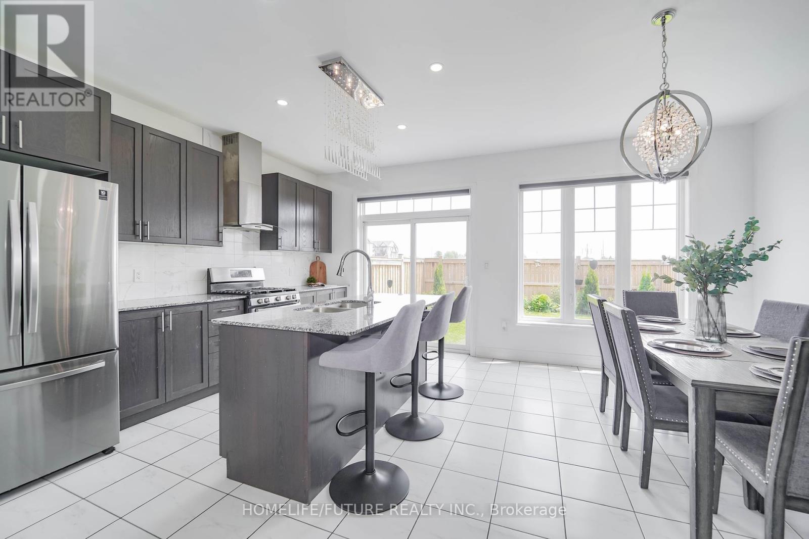 9 Christine Elliott Avenue, Whitby, Ontario  L1P 0B8 - Photo 9 - E12216121