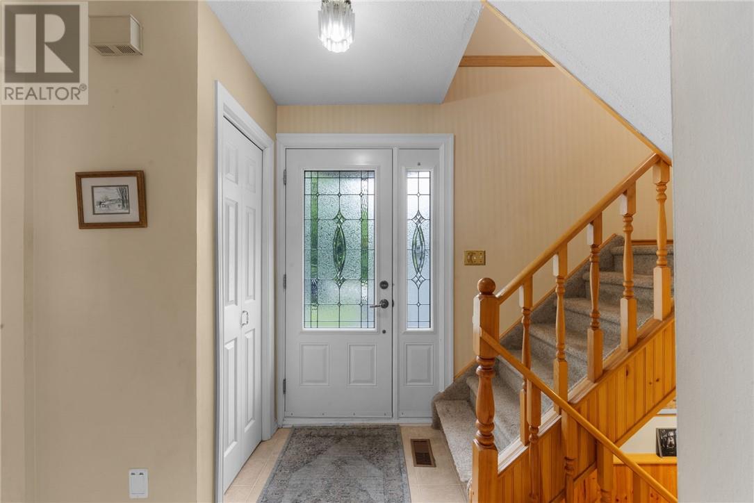 132 Third Avenue, Lively, Ontario  P3Y 1M3 - Photo 6 - 2122882