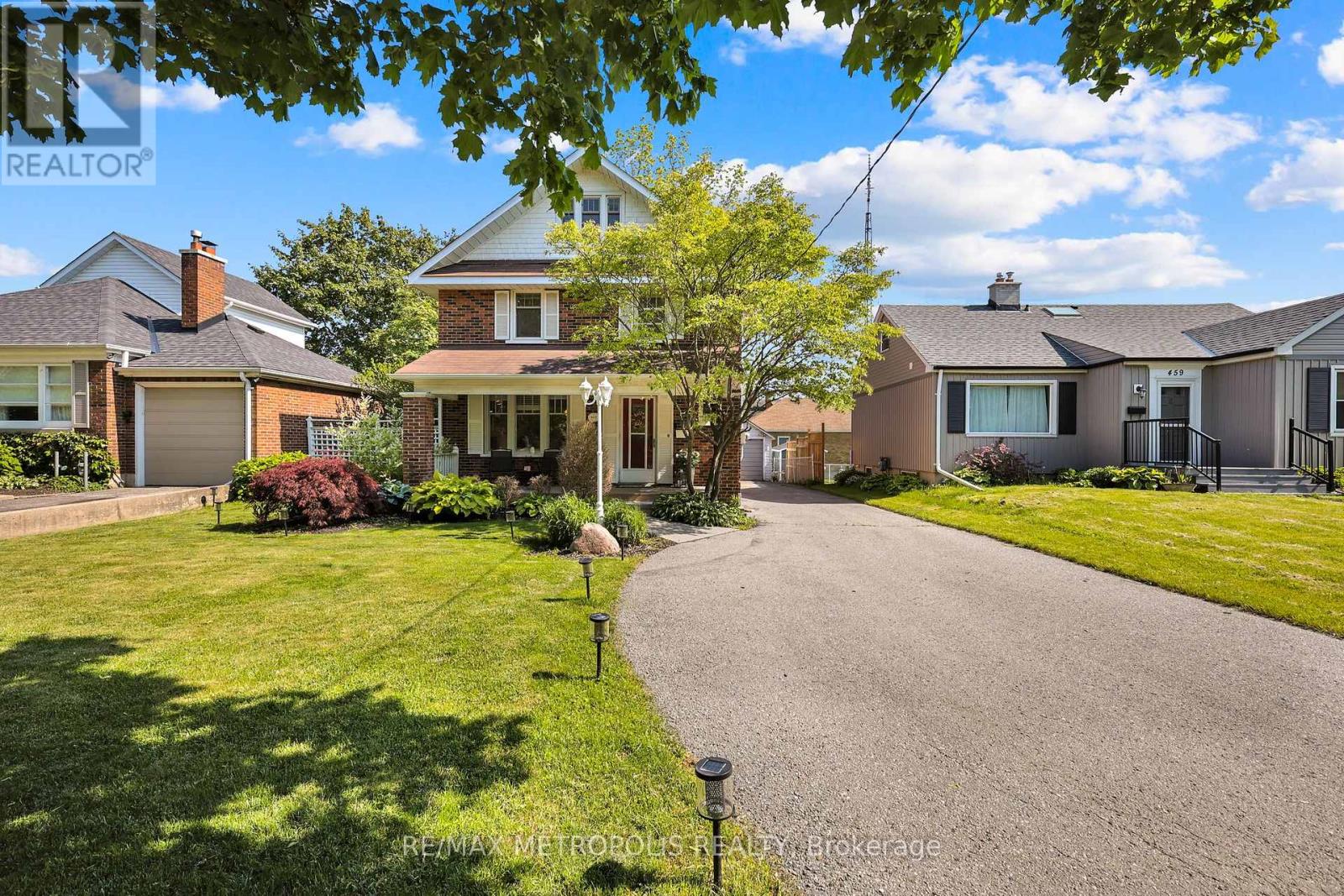 463 Athol Street E, Oshawa (Central), Ontario  L1H 1L5 - Photo 1 - E12215884