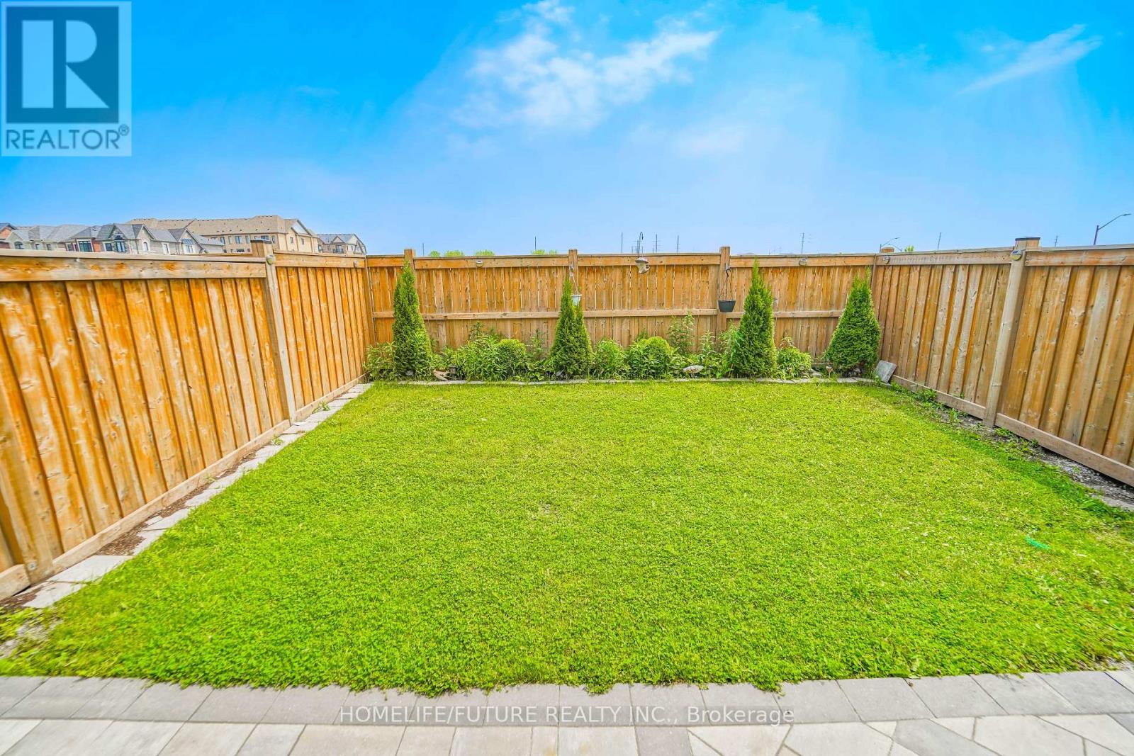 9 Christine Elliott Avenue, Whitby, Ontario  L1P 0B8 - Photo 38 - E12216121