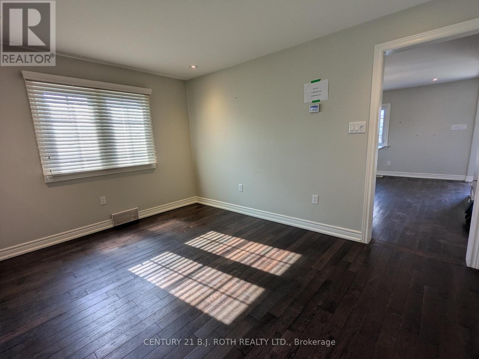 2709 25 Side Road, Innisfil, Ontario  L9S 3T1 - Photo 9 - N12133245