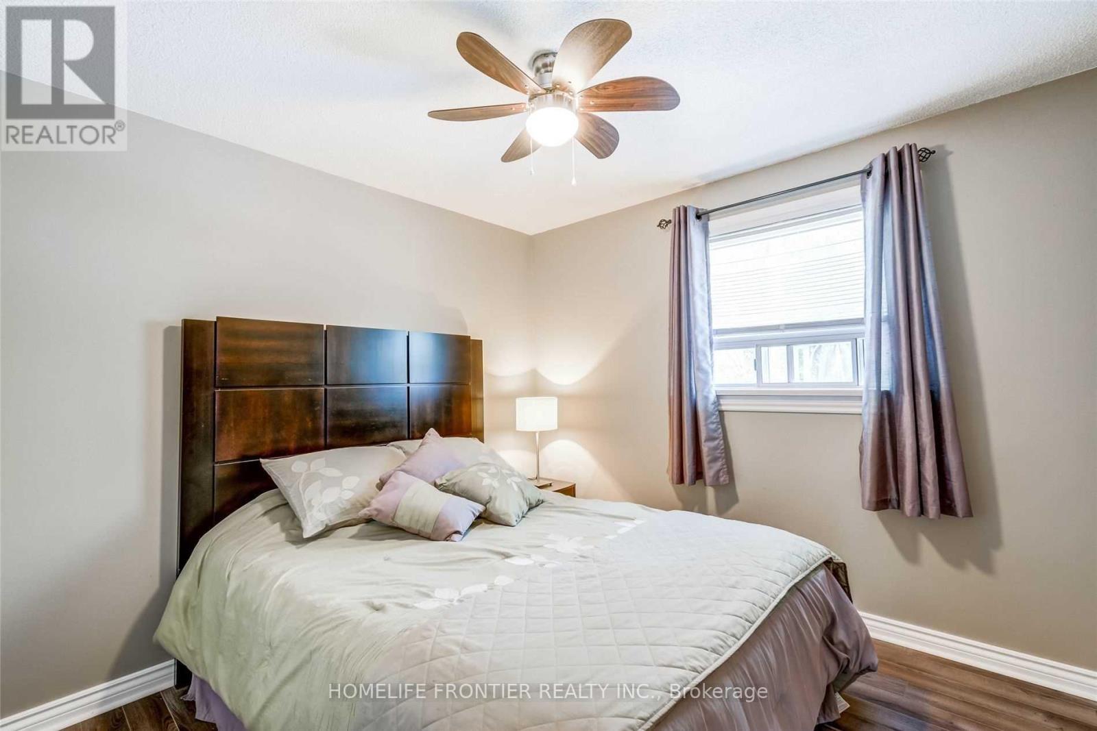 304 Old Homestead Road, Georgina (Keswick North), Ontario  L4P 1E7 - Photo 9 - N12216200